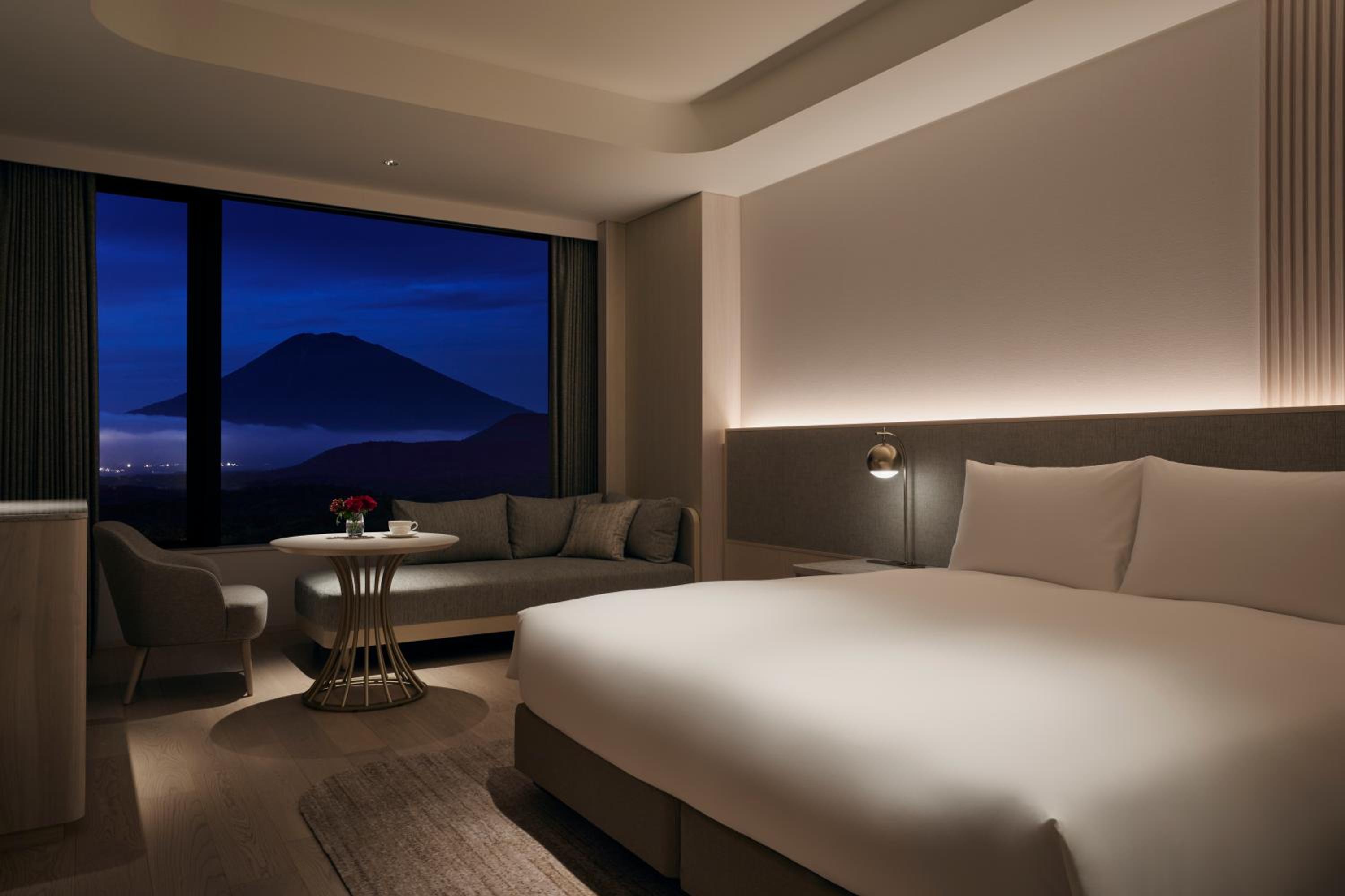 Premium Room, Mt. Yotei View, King