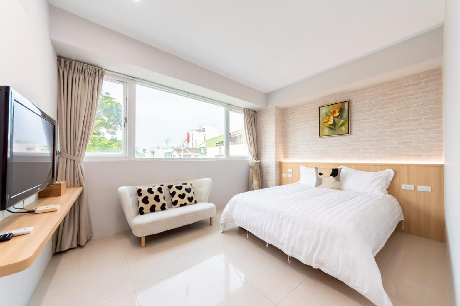 Large Double Room
