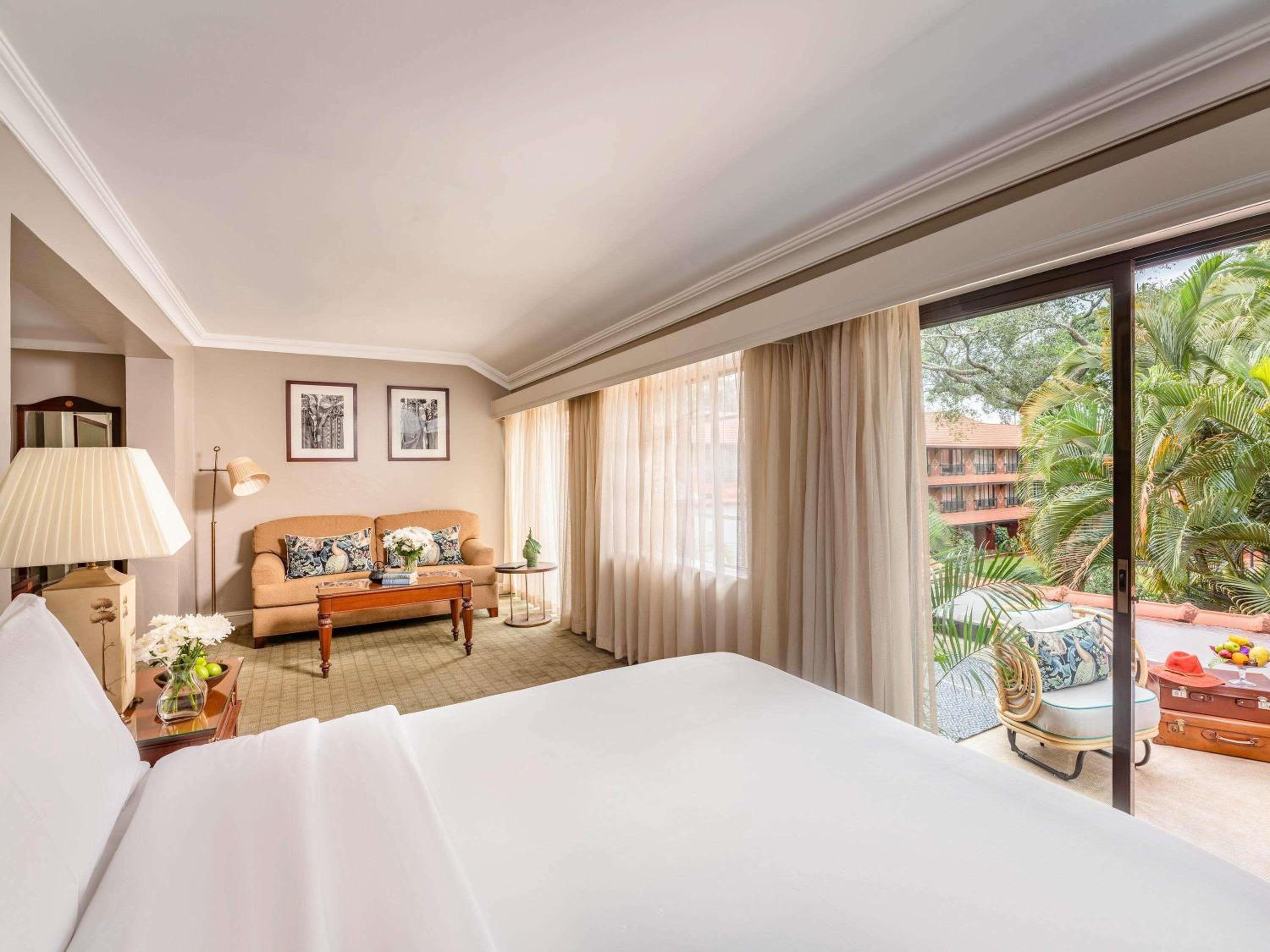 Superior Queen Suite photo 1