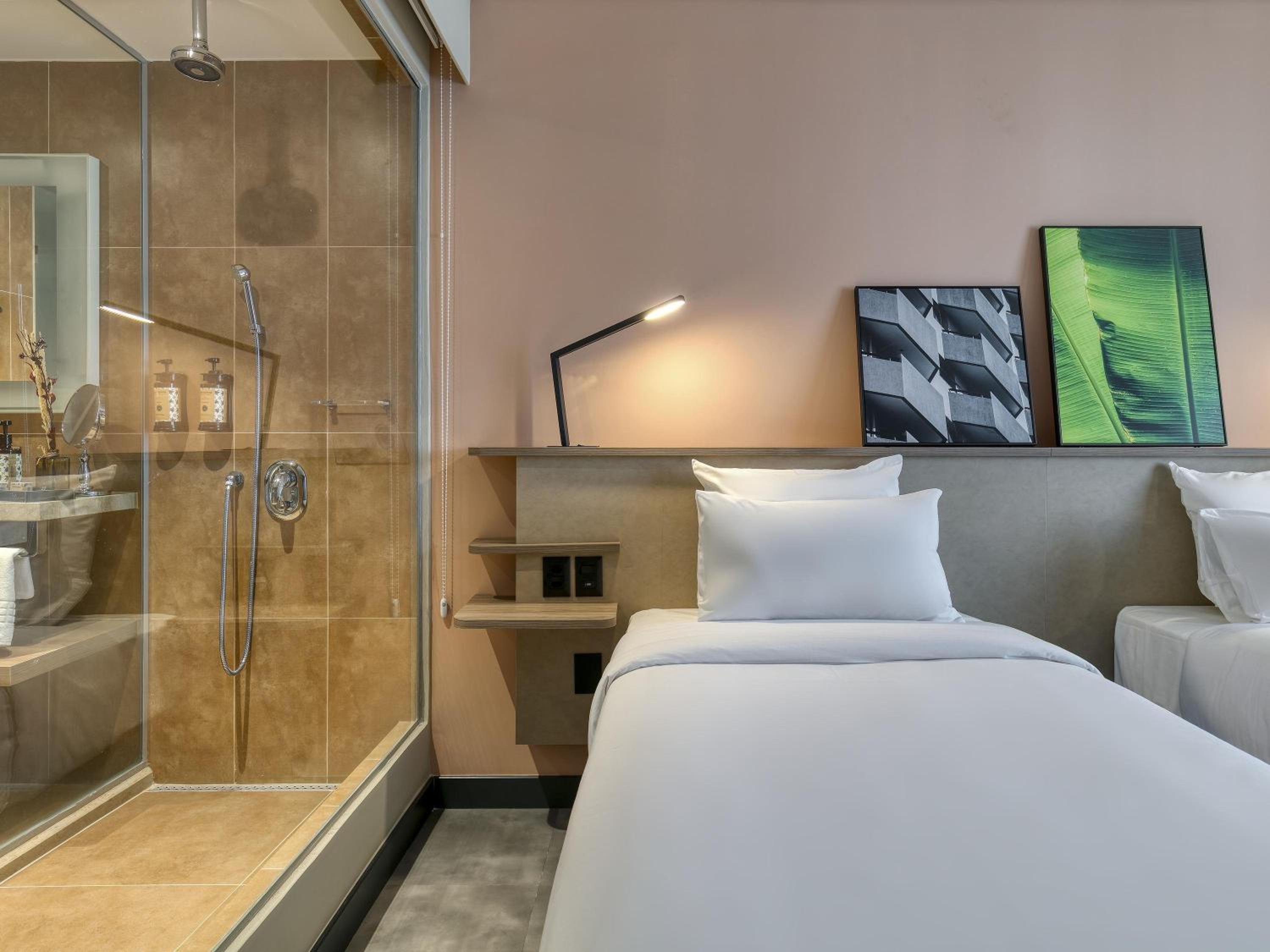 Executive Room with Two Twin Beds photo 1