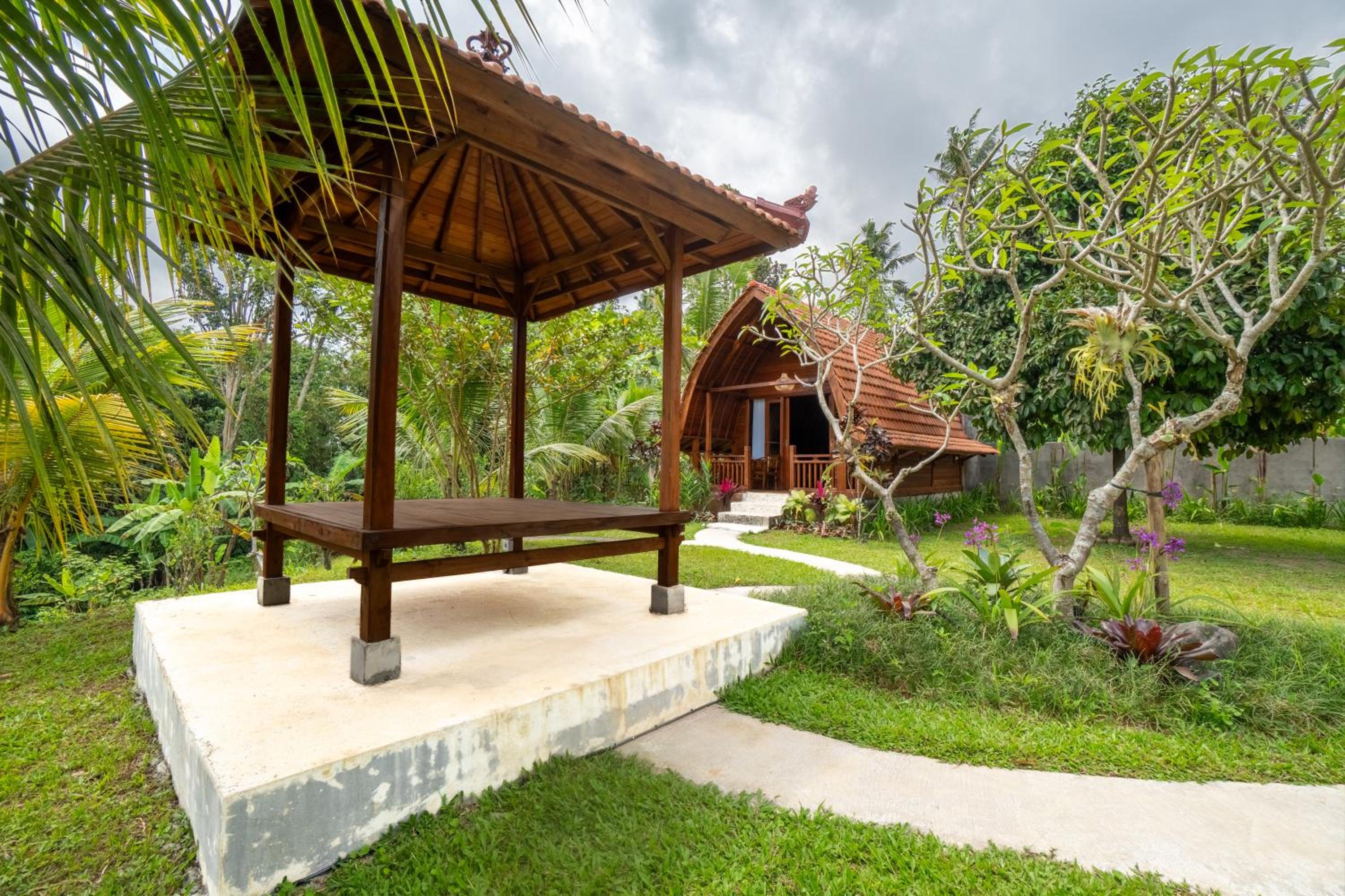 Deluxe Double or Twin Room with Balcony - Photo 19