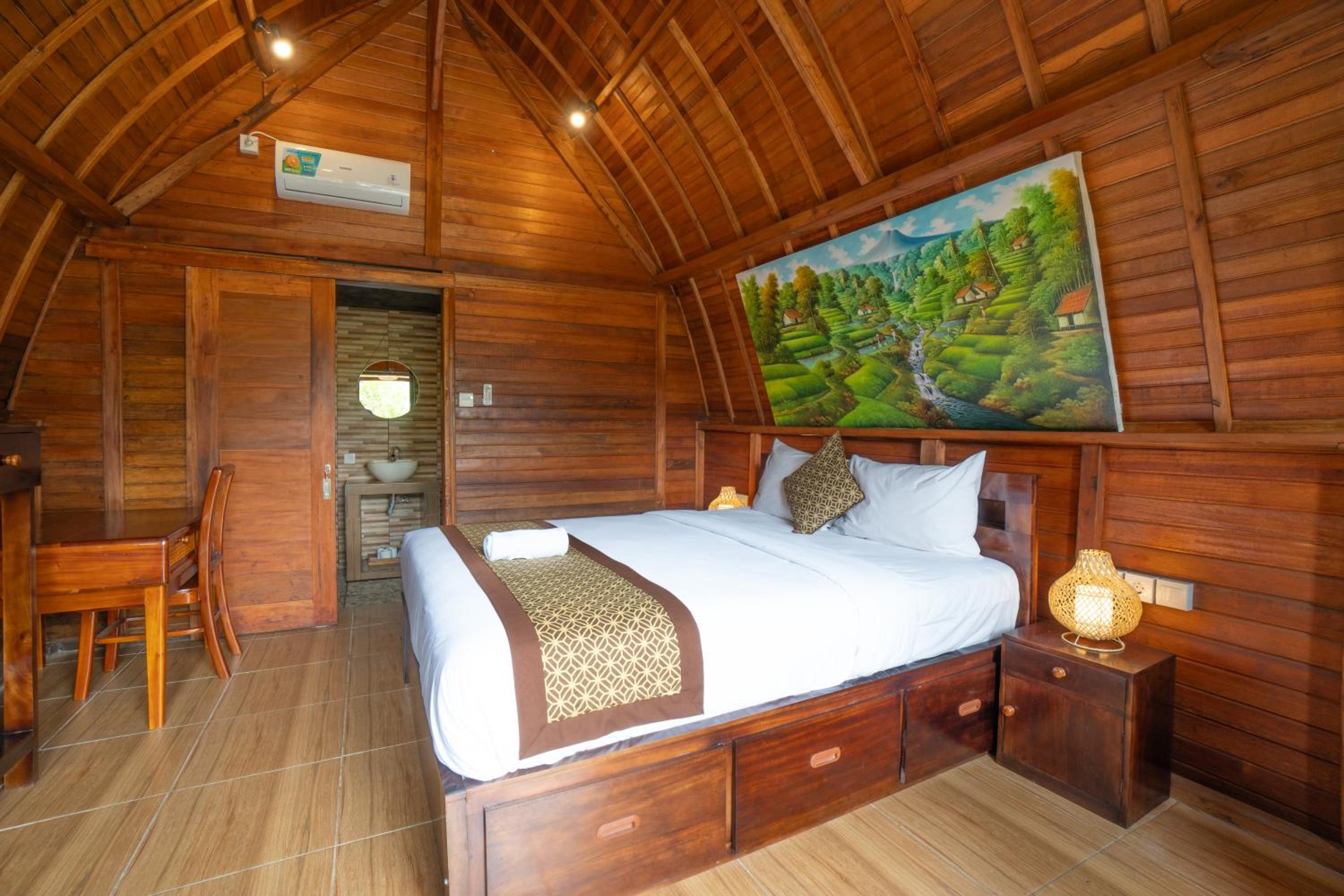 Deluxe Double or Twin Room with Balcony - Photo 22