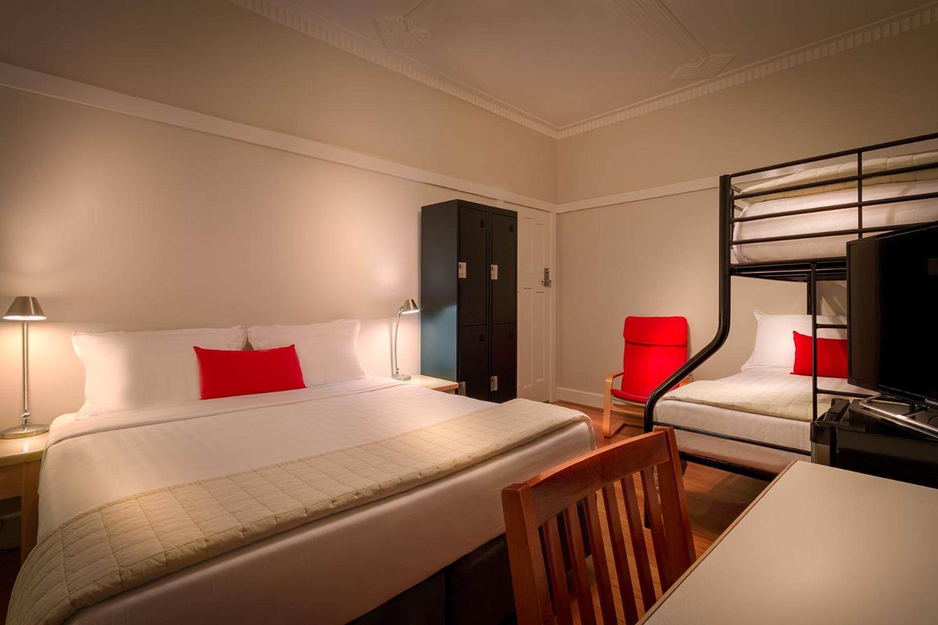 Triple Room with Private External Bathroom