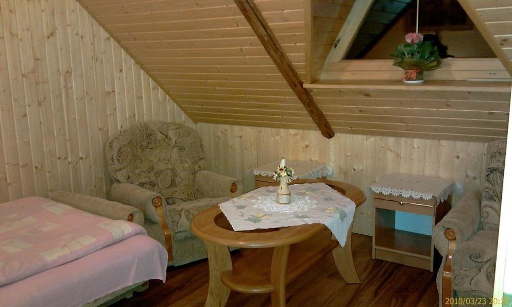 Triple Room with Shared Bathroom photo 1