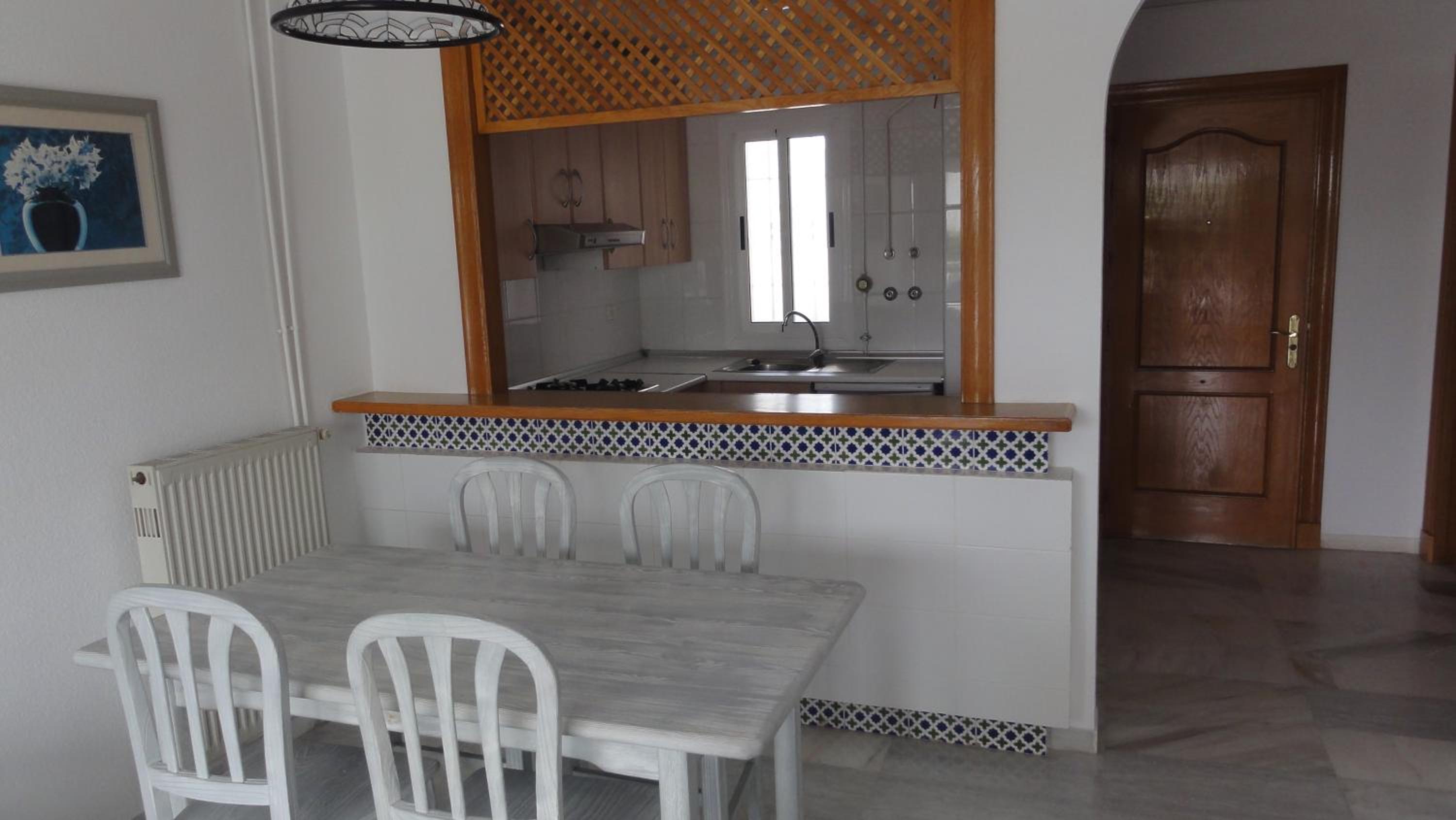 One-Bedroom Apartment (4 Adults) - Photo 5