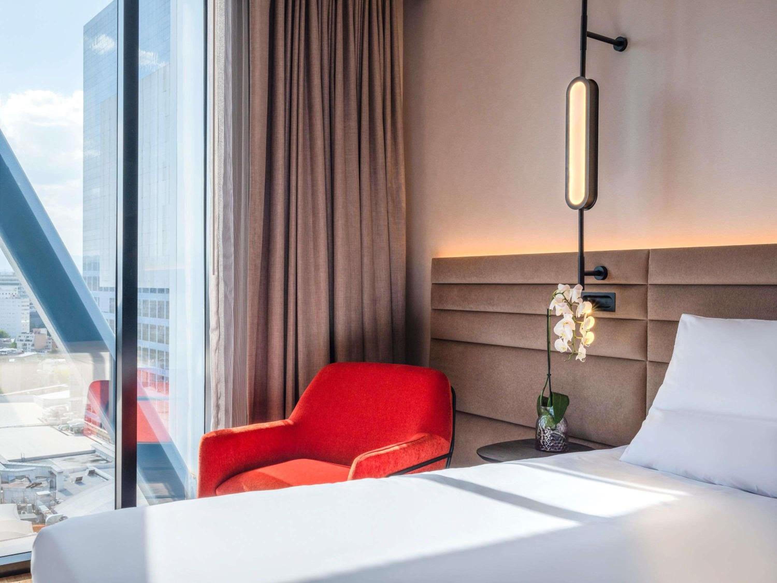 Executive Queen Room with View - Photo 1