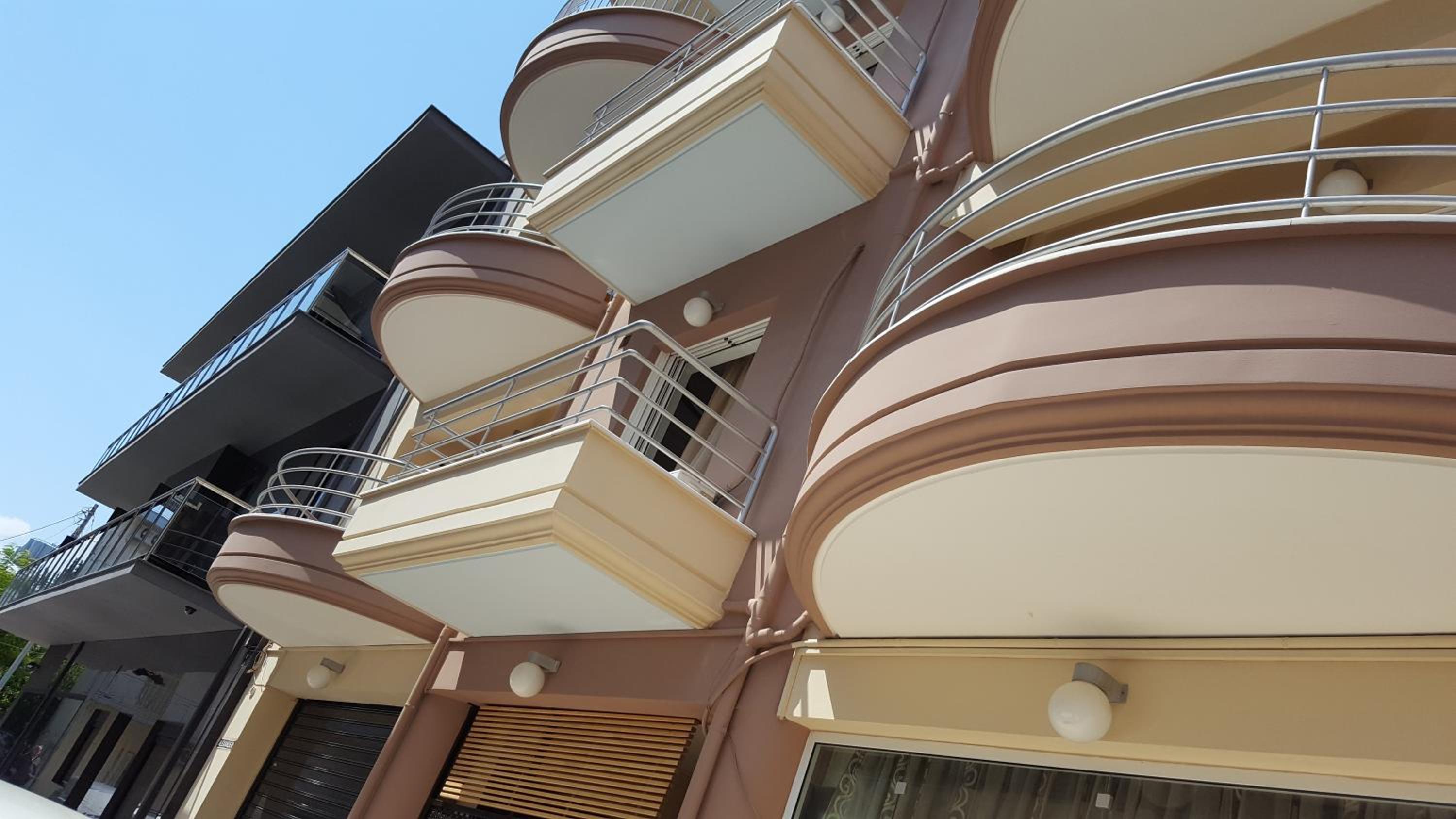 Triple Room with Balcony - Photo 7