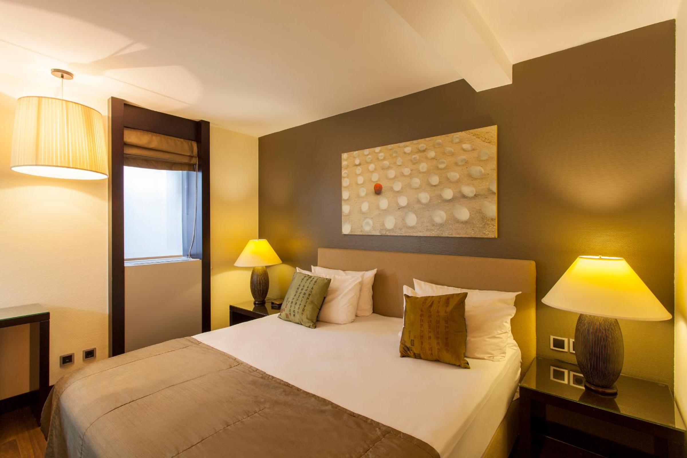 Double Room - Lower Ground Floor