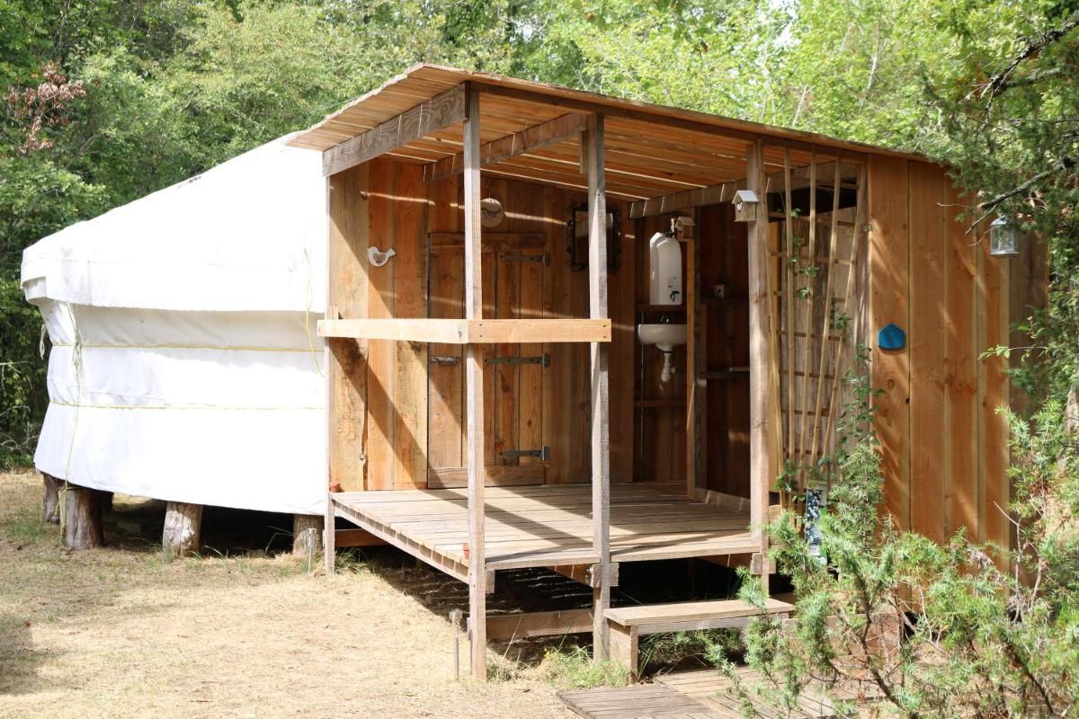 Yurt photo 1