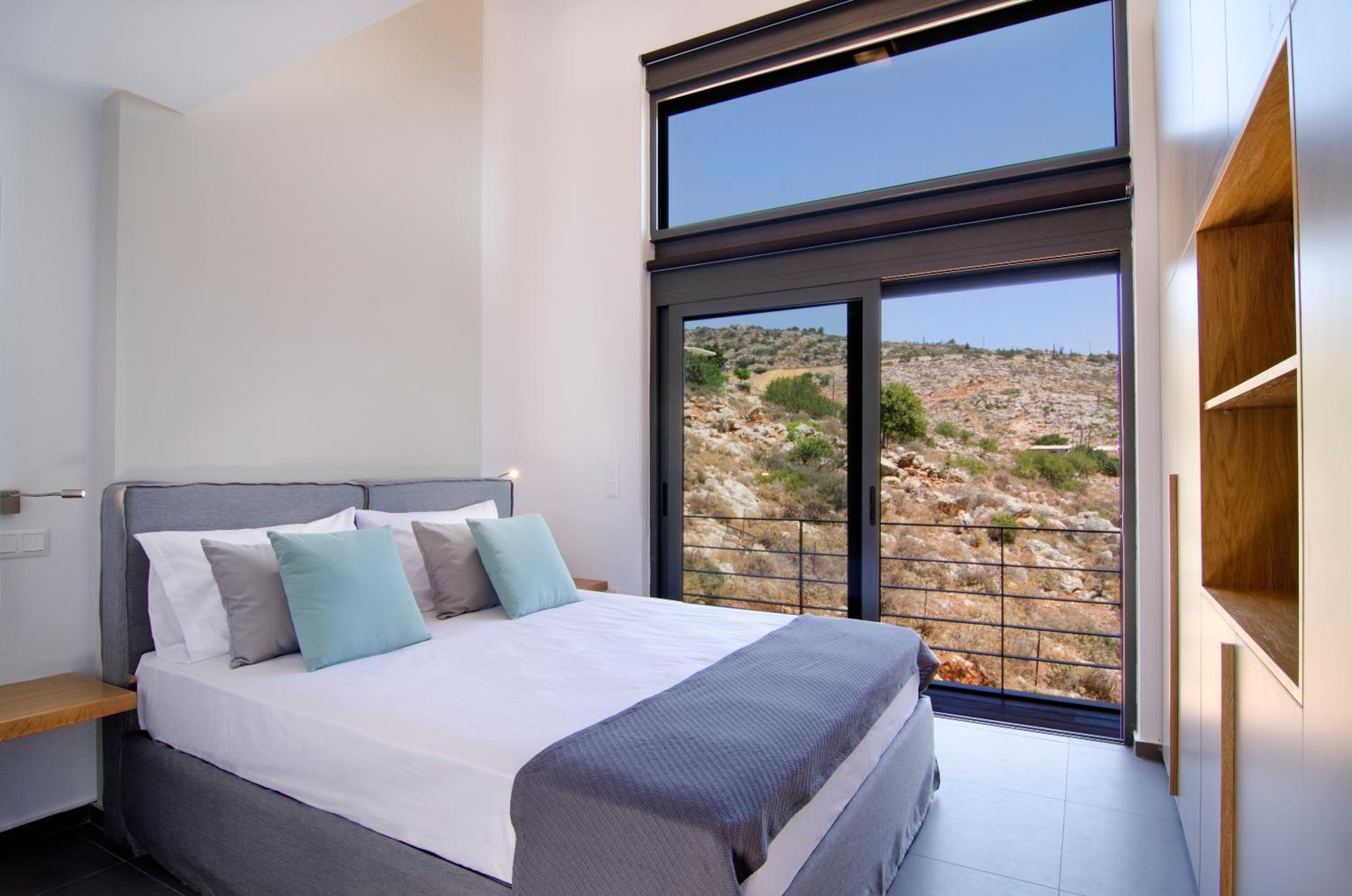 Apartment - Split Level