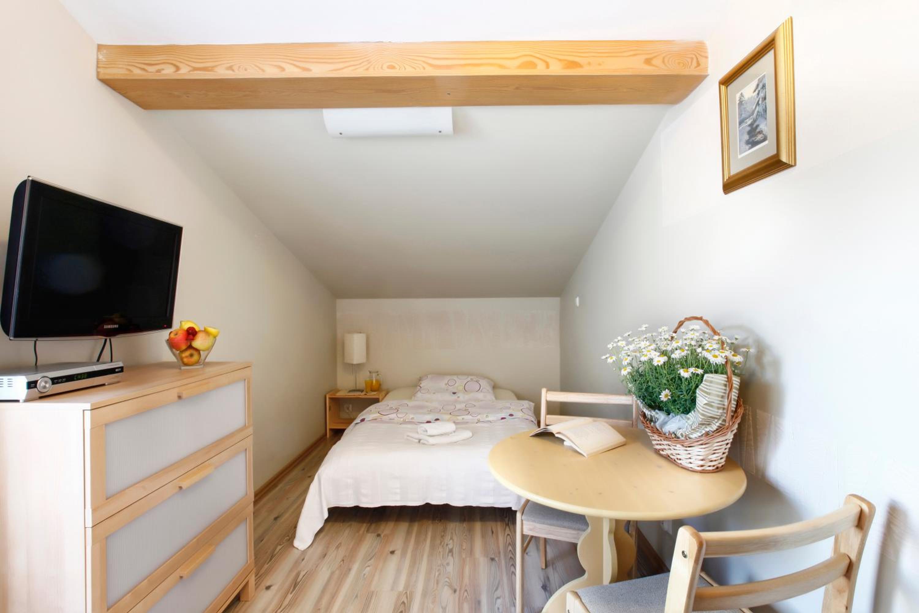Single Room photo 1