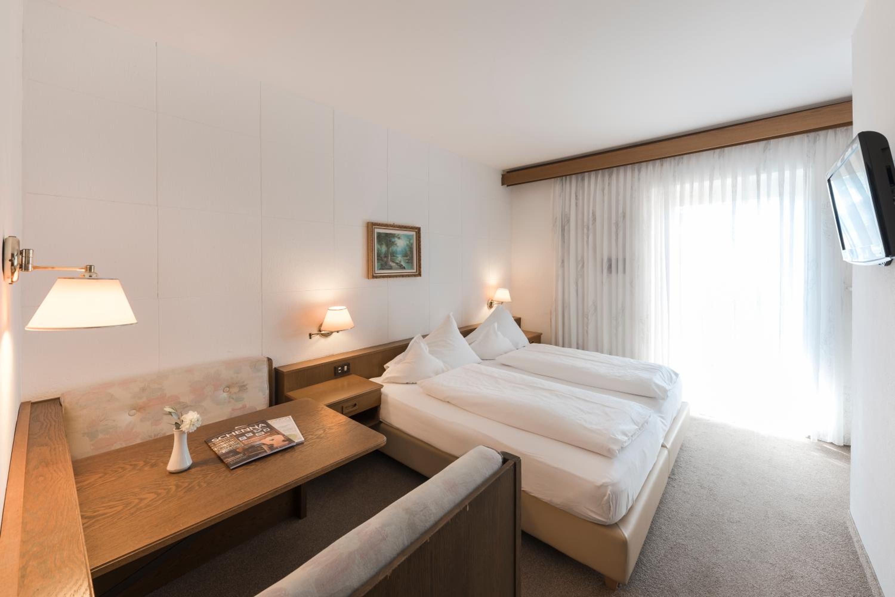 Double Room with Garden View photo 3