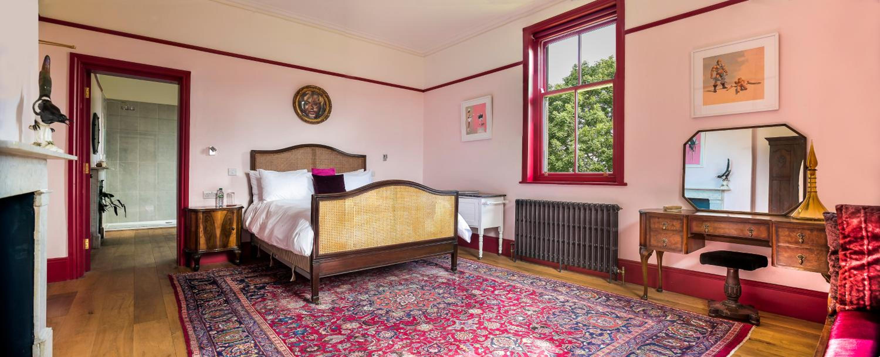 Luxury King Room photo 1