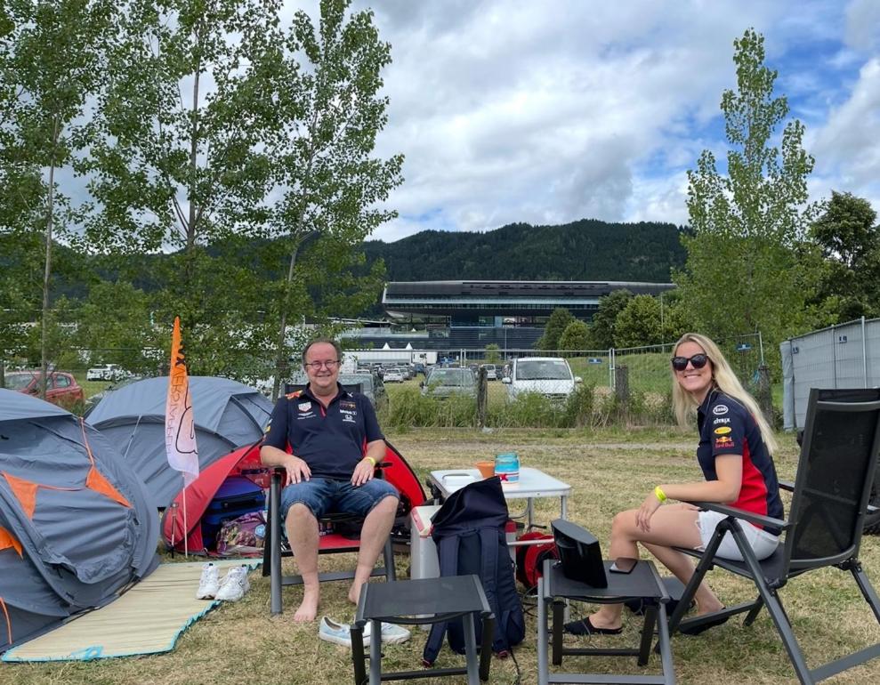 Popup Tent photo 1