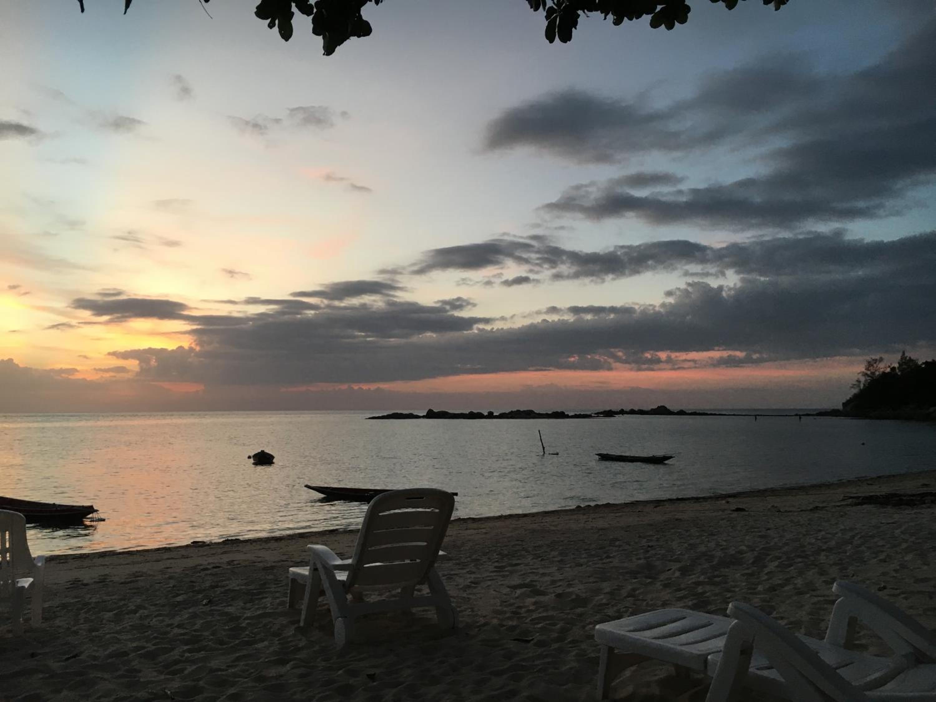 Bungalow - Beach Front photo 3