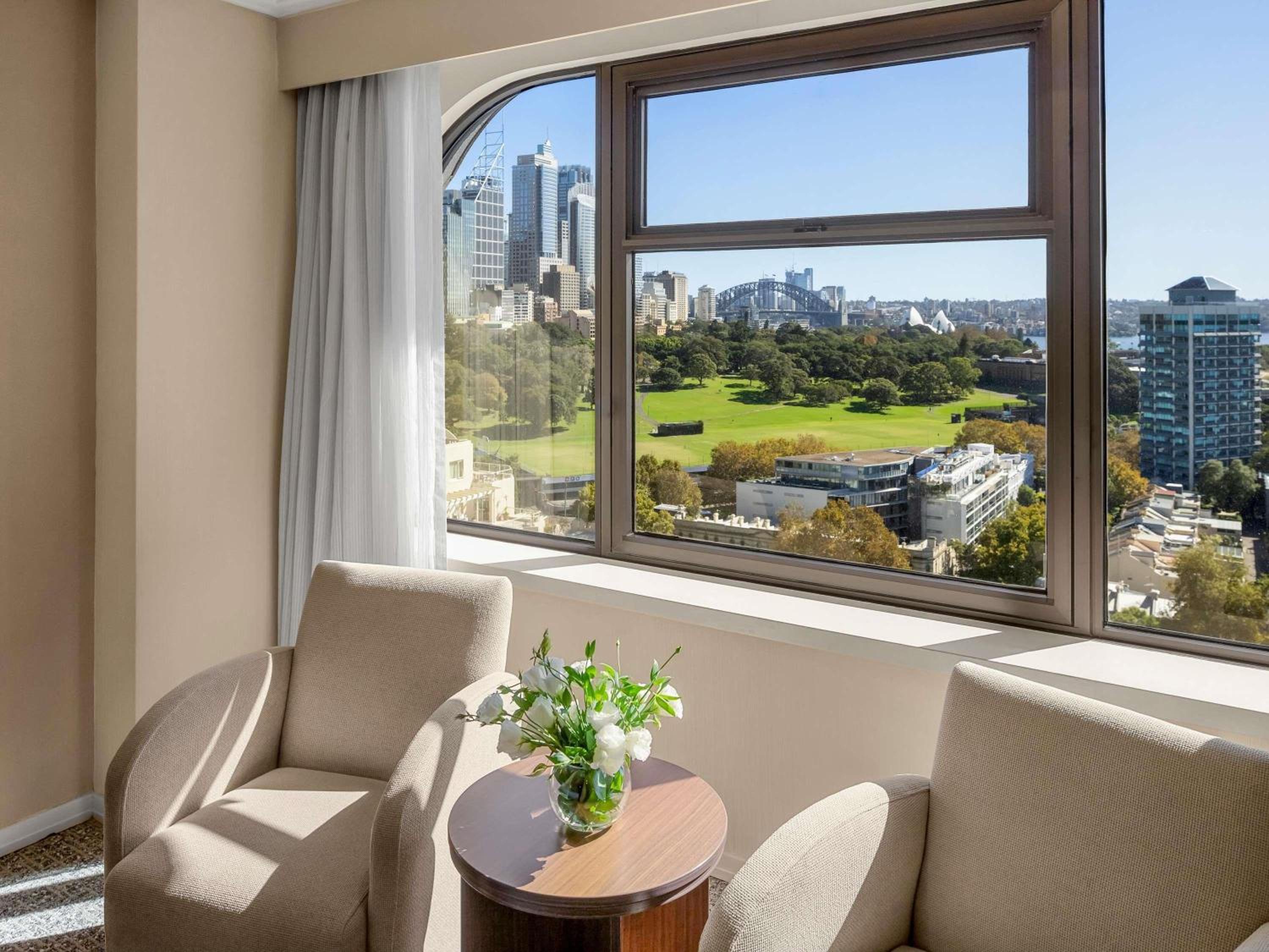 Deluxe King Room with Harbor View