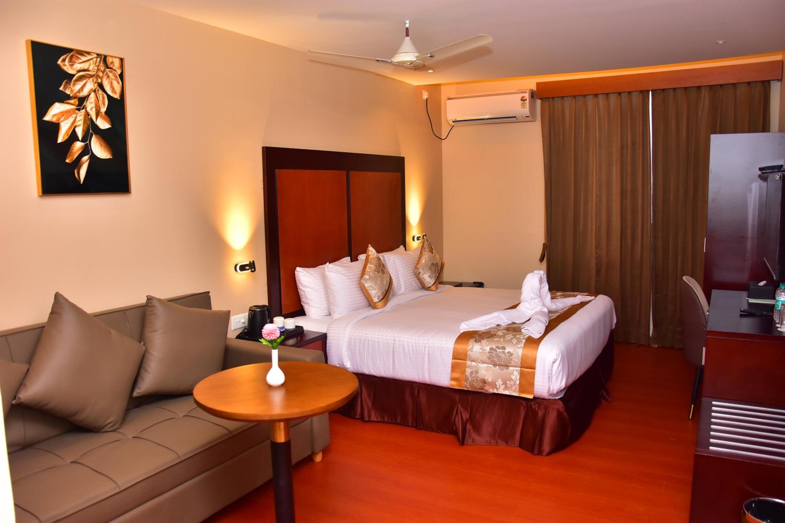 Deluxe Suite