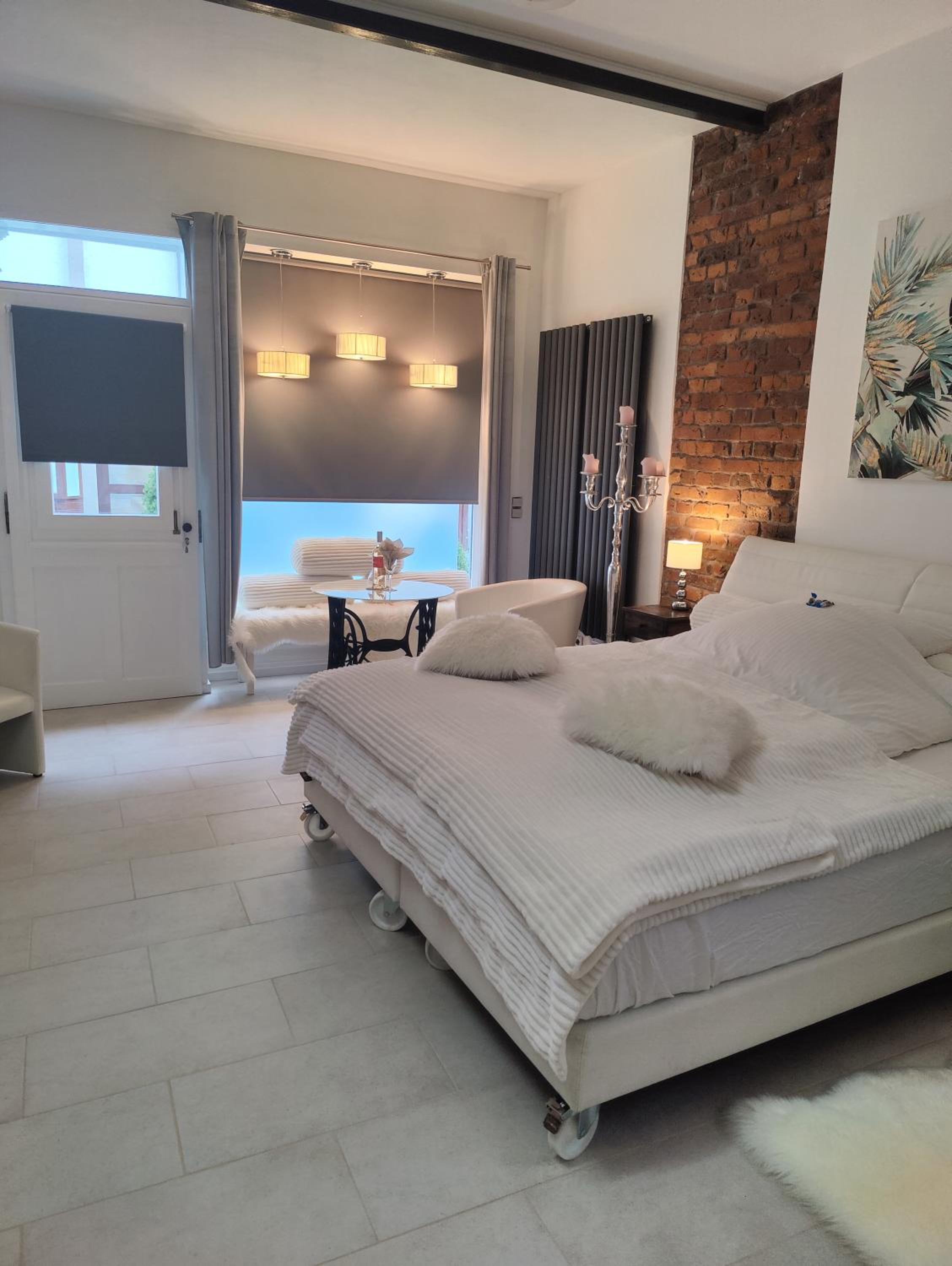 Standard Queen Room photo 2