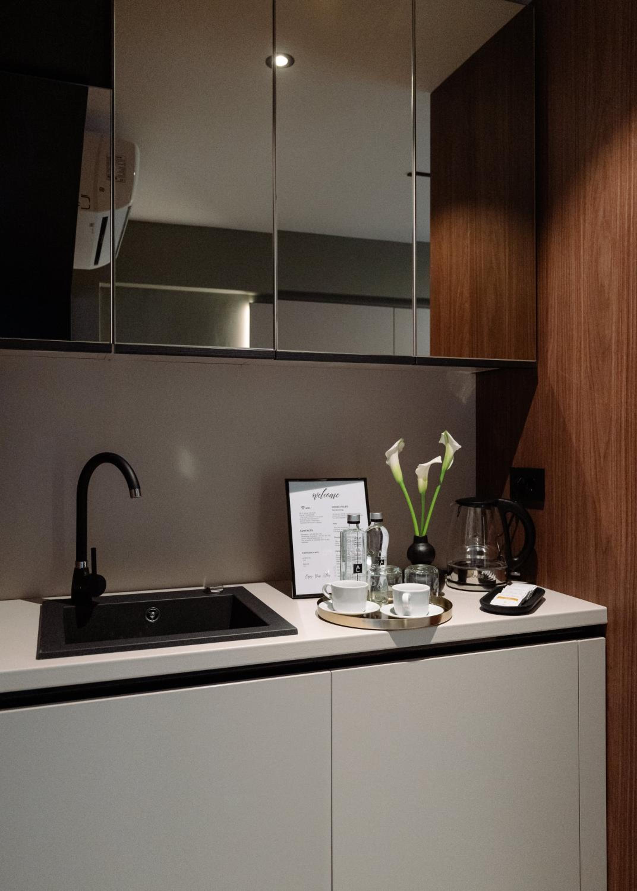 One-Bedroom Standard Apartment