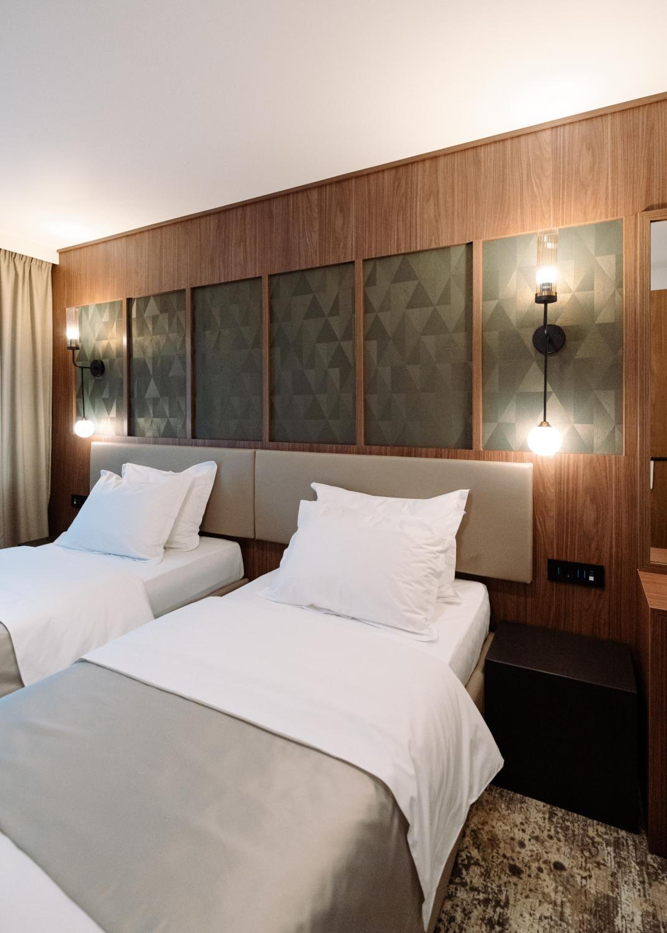 Double or Twin Room photo 1