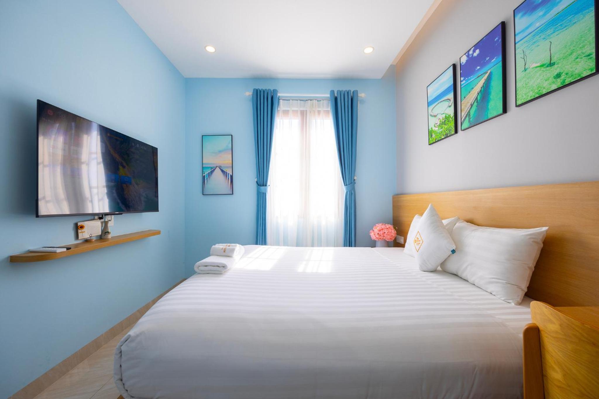 Double Room with Sea View - Photo 4