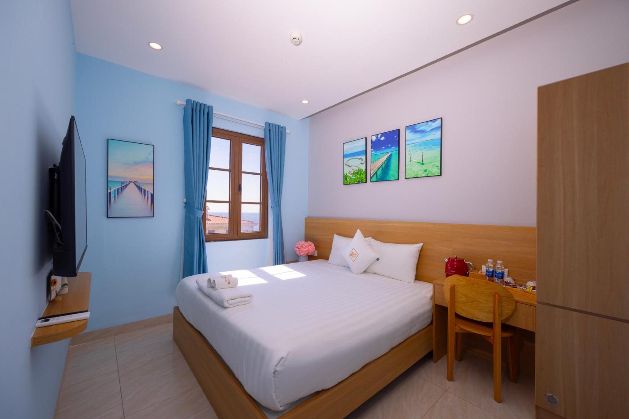 Double Room with Sea View - Photo 11