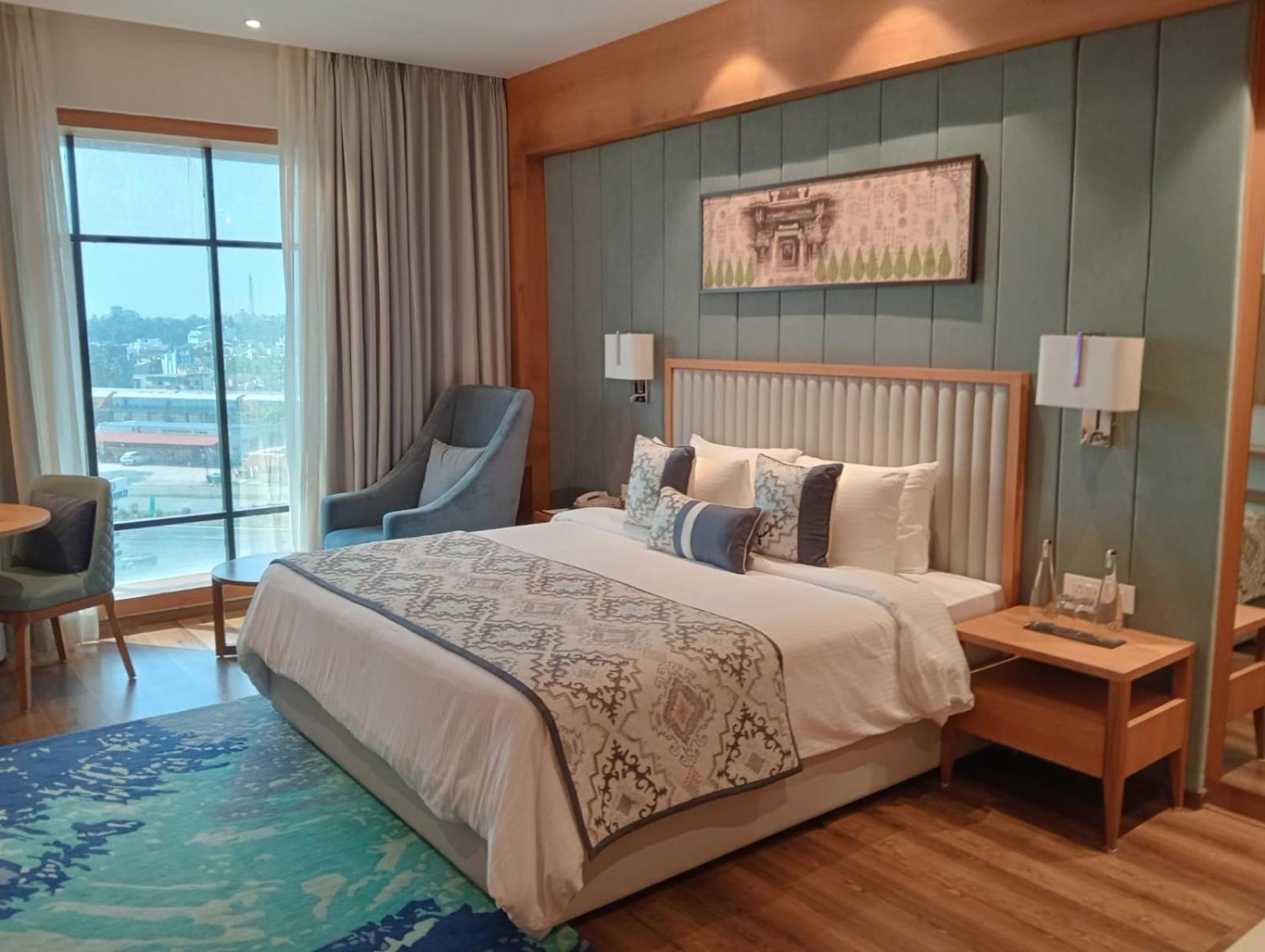 Sarovar Suite - 1 Double Bed - Photo 7
