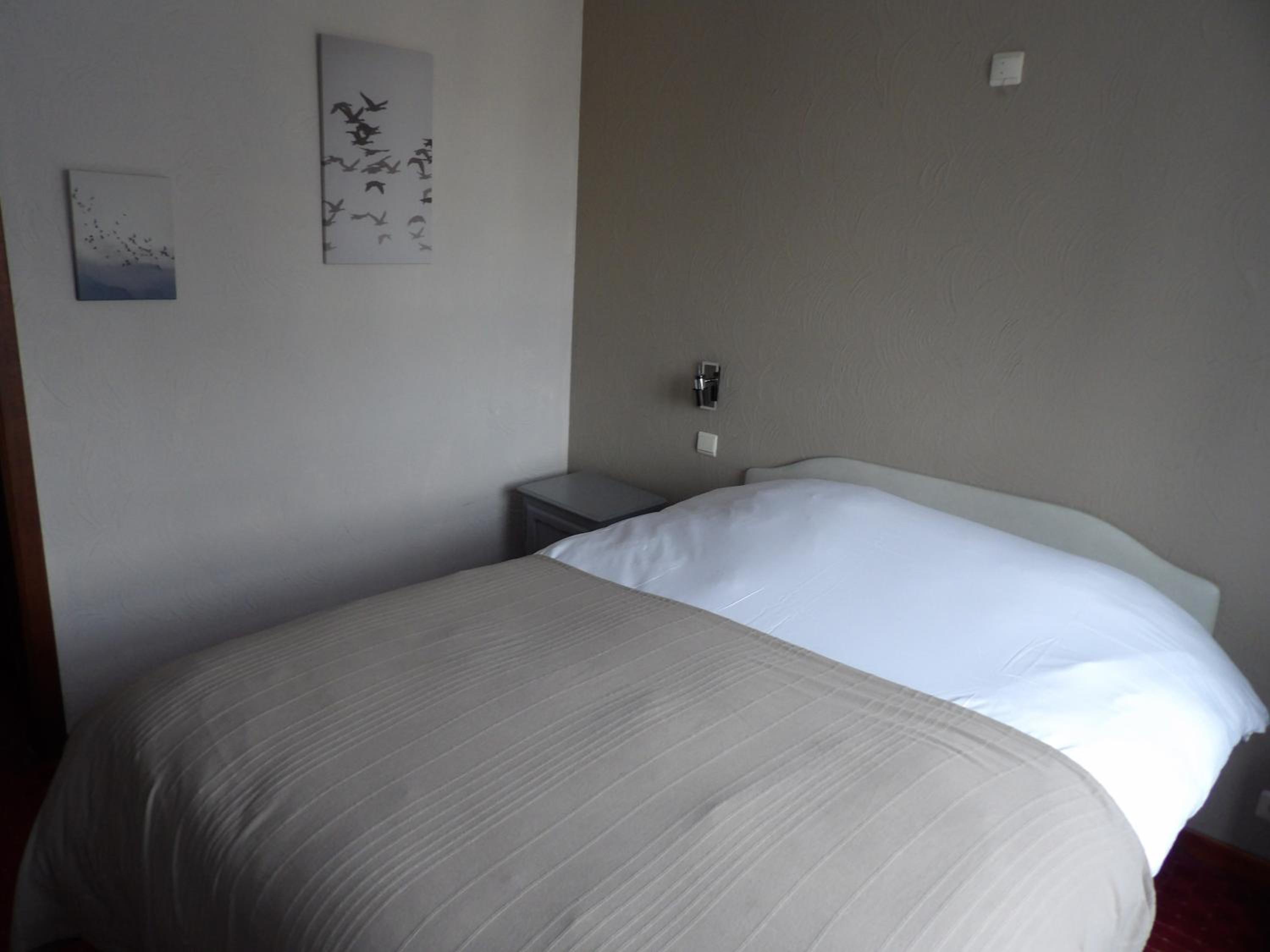 Economy Double Room photo 1
