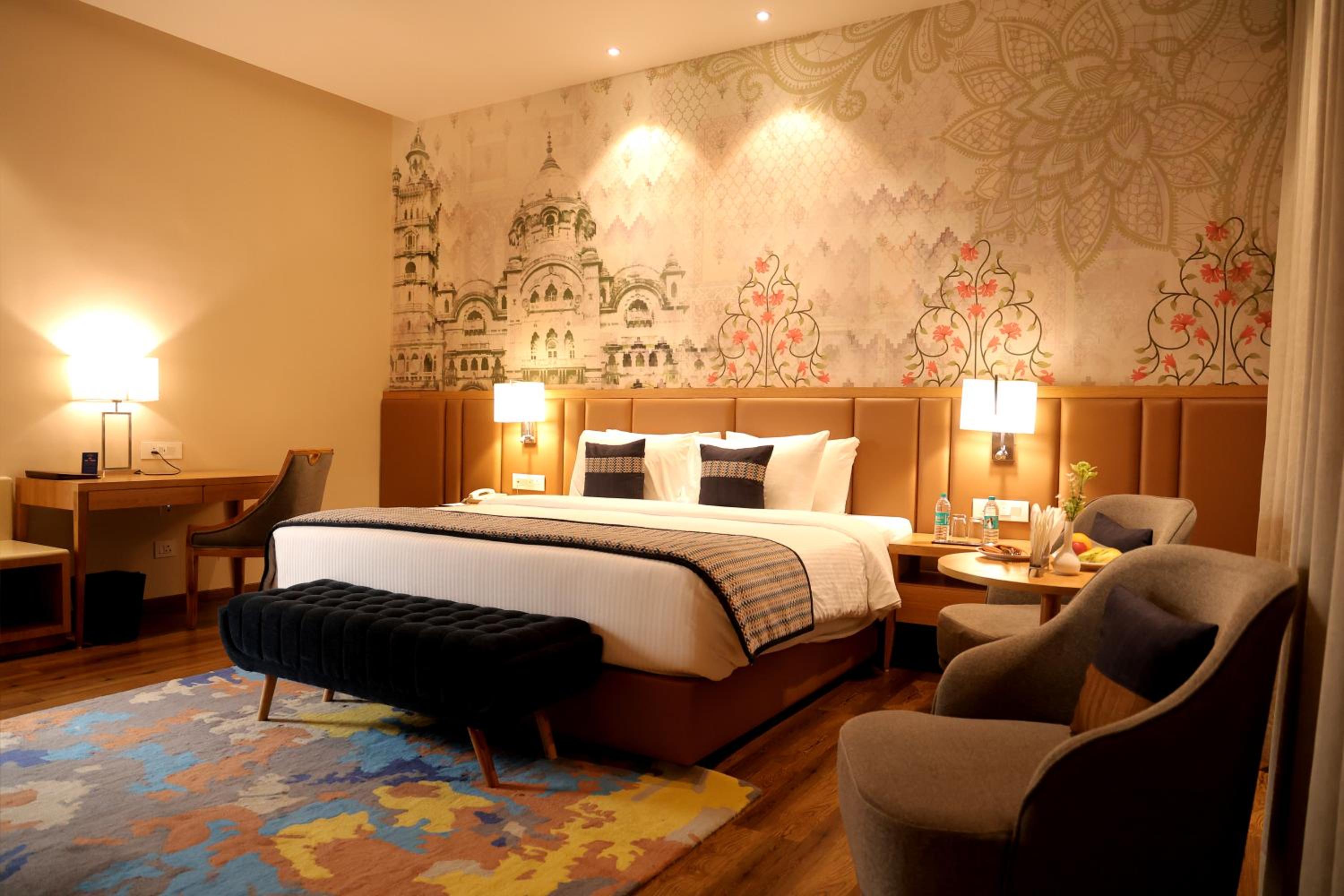 Sarovar Suite - 1 Double Bed - Photo 12