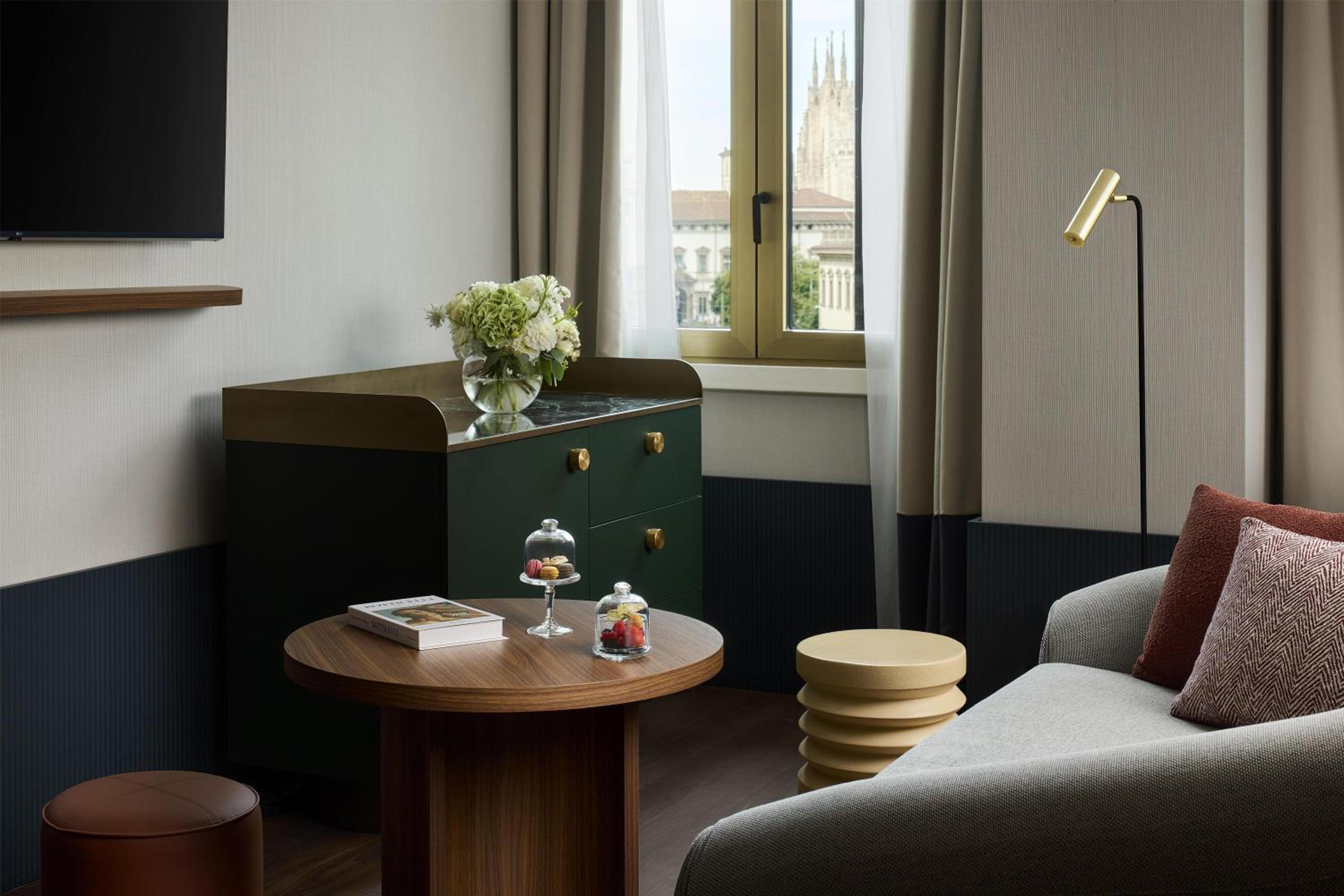 Junior Suite with View - Photo 3