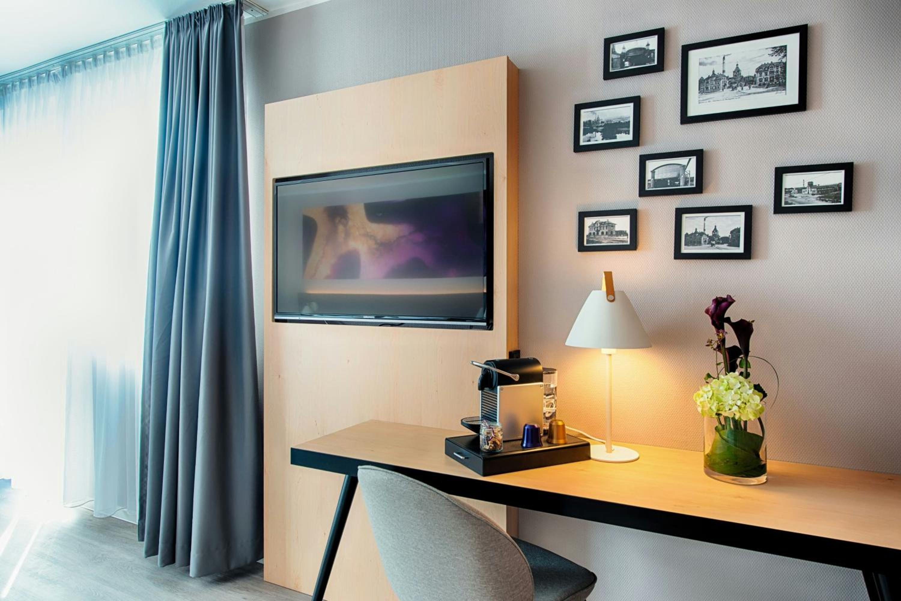 Business Double Room with City View