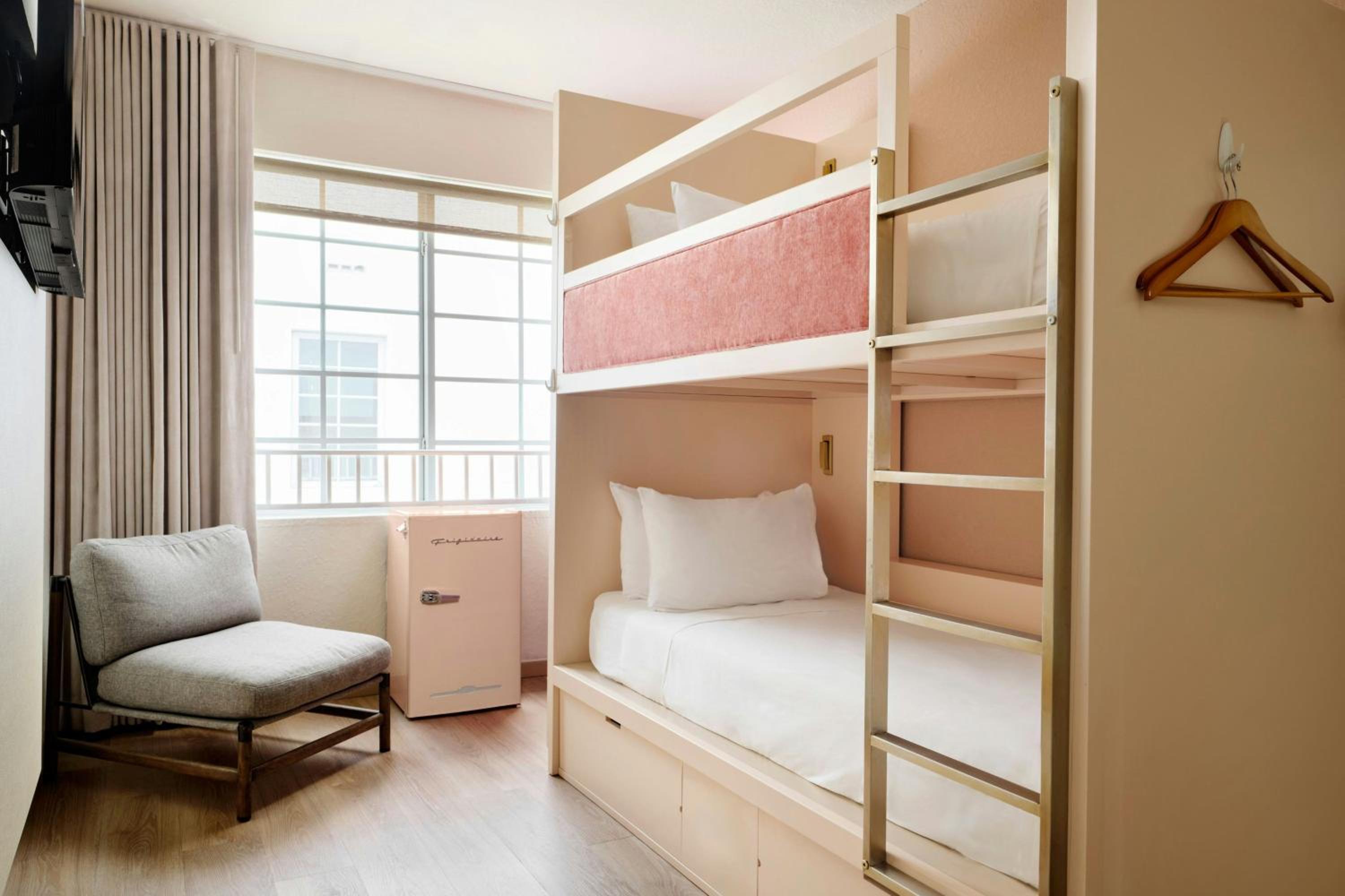 Single Bunk Room with One Twin Bunk Bed and Pool View