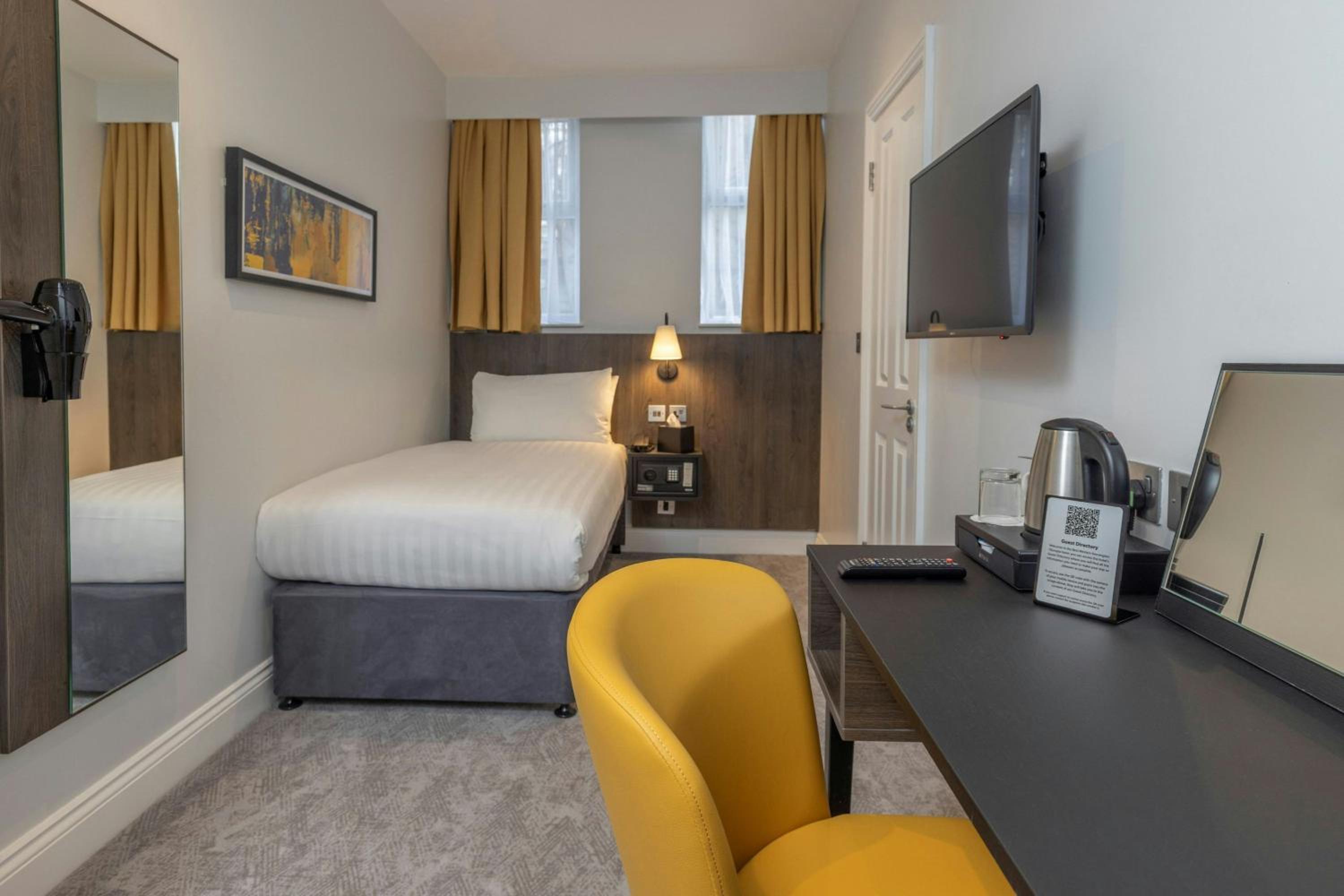 Standard Single Room