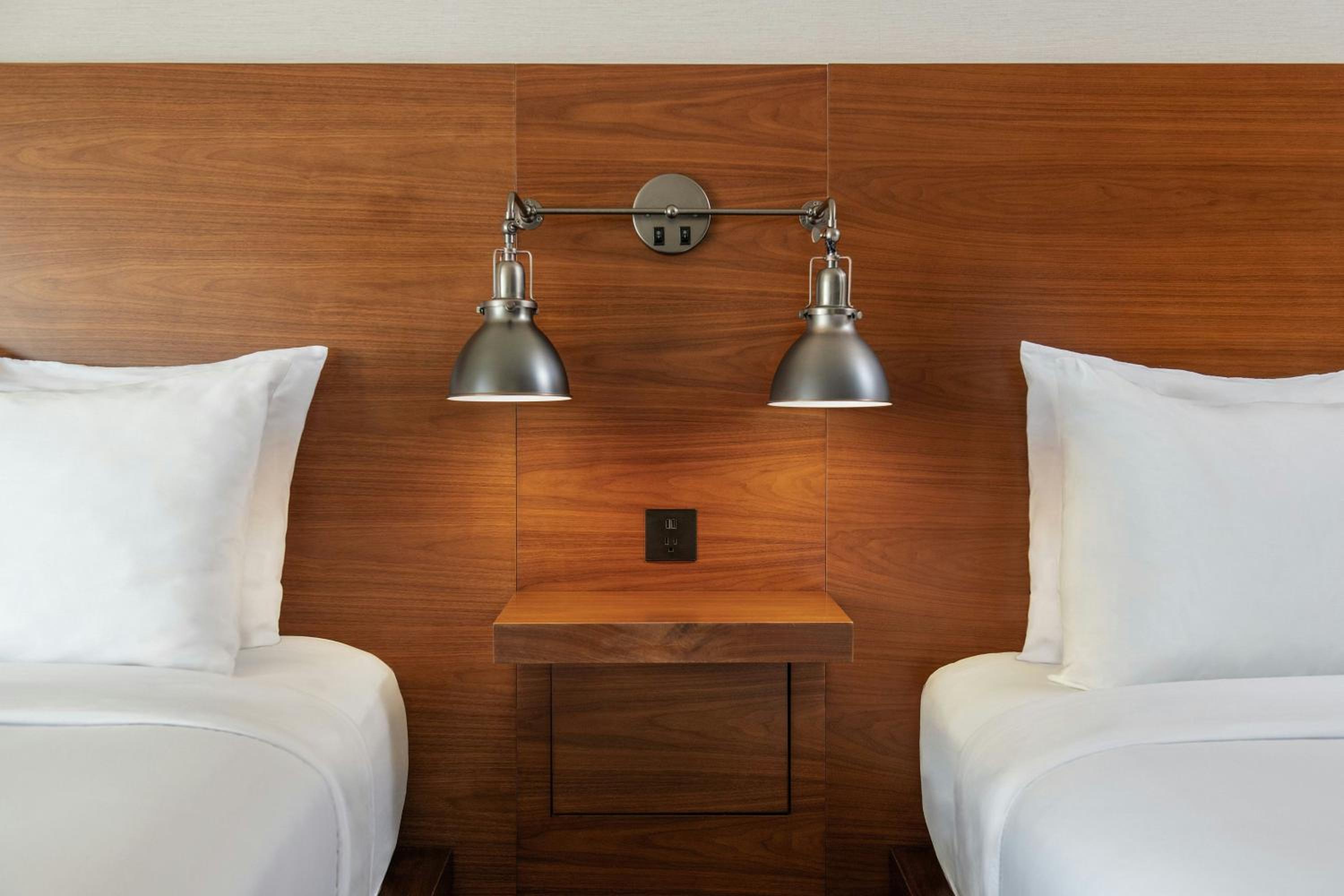 Queen Room with Two Queen Beds and Roll-In Shower - Mobility and Hearing Accessible photo 2