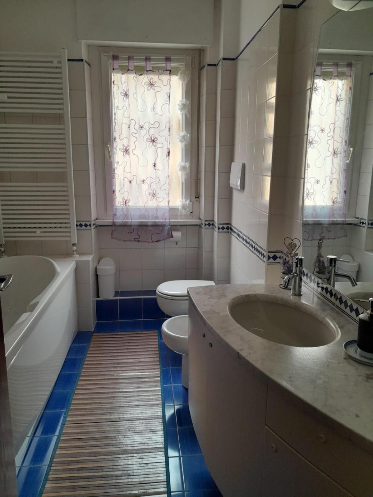 Single Room with Balcony photo 2