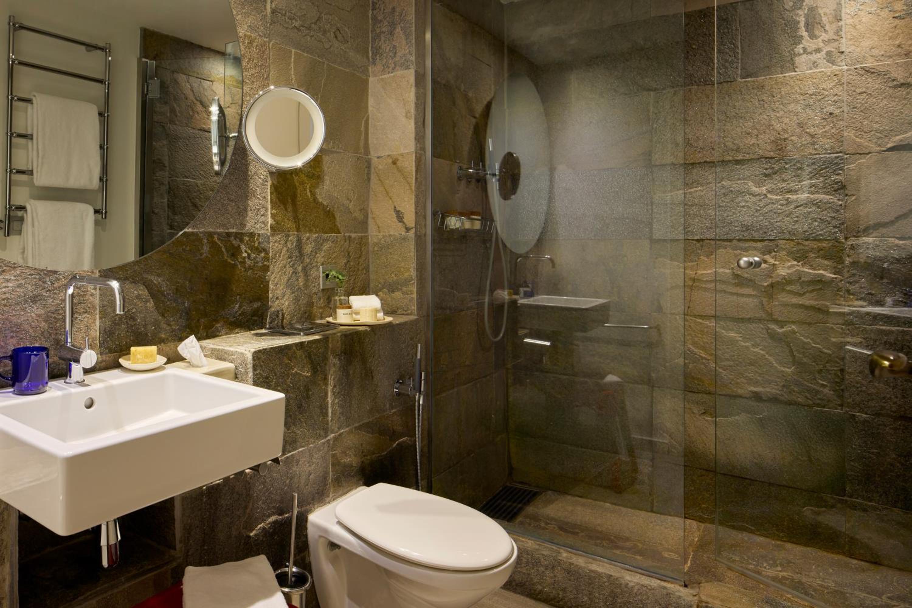 Superior Deluxe Double or Twin Room