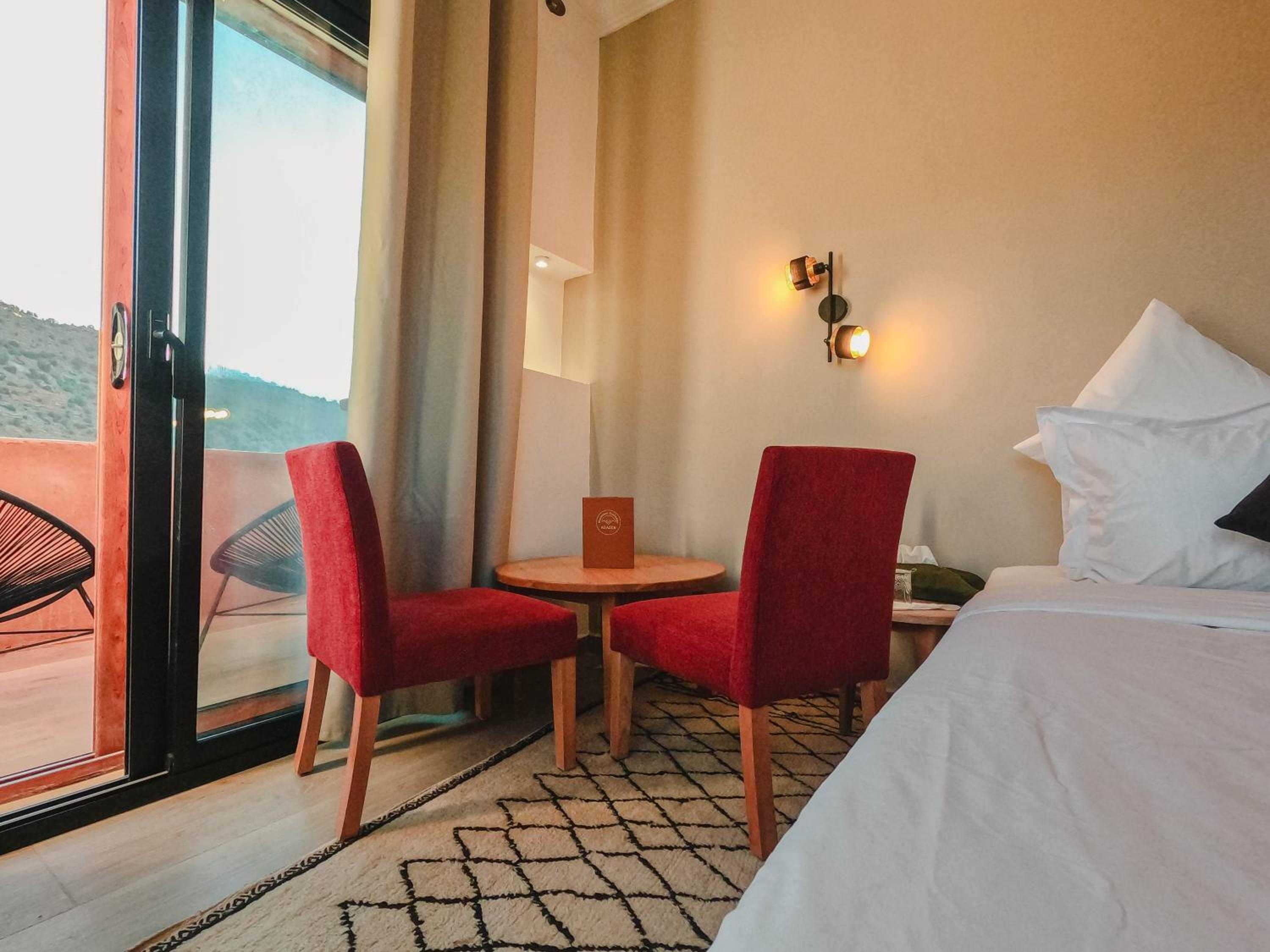 Deluxe Double or Twin Room photo 2
