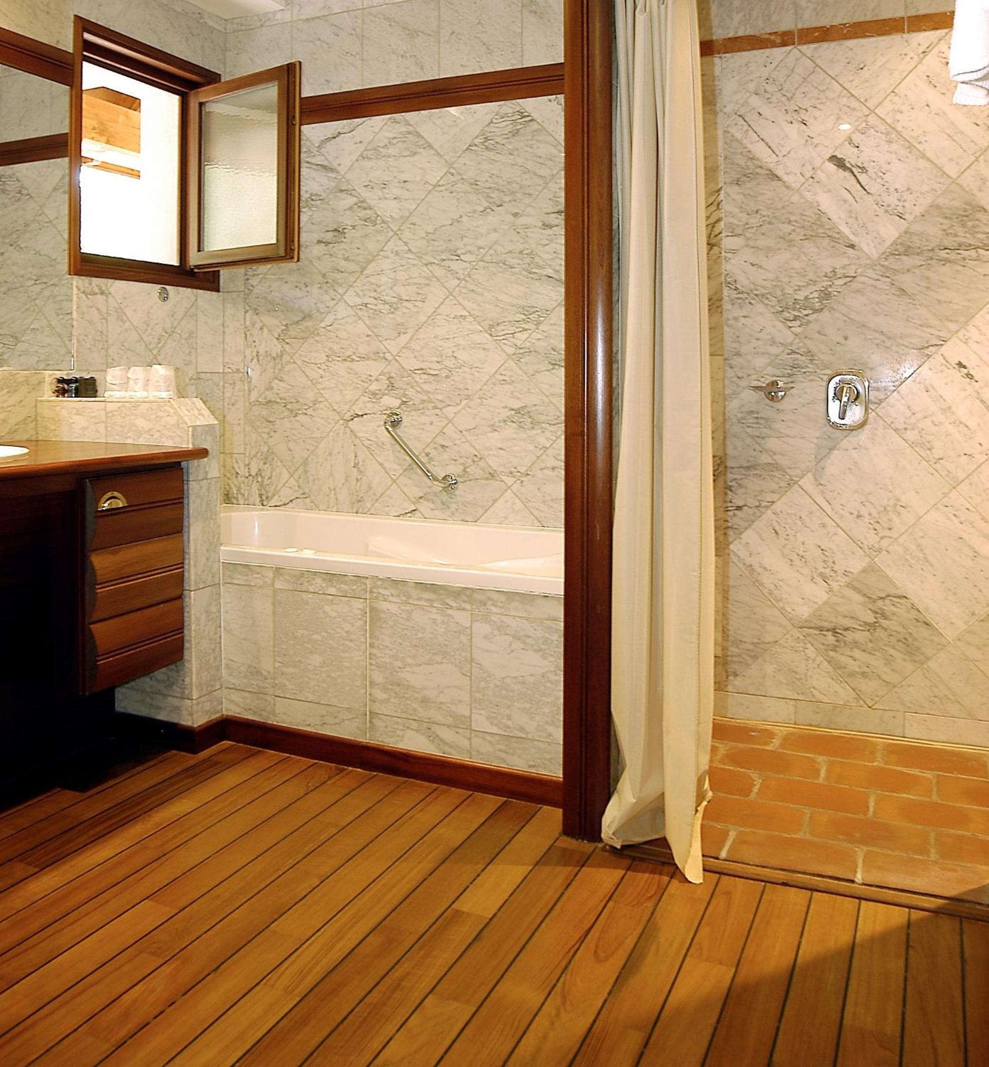Junior Suite - Photo 8