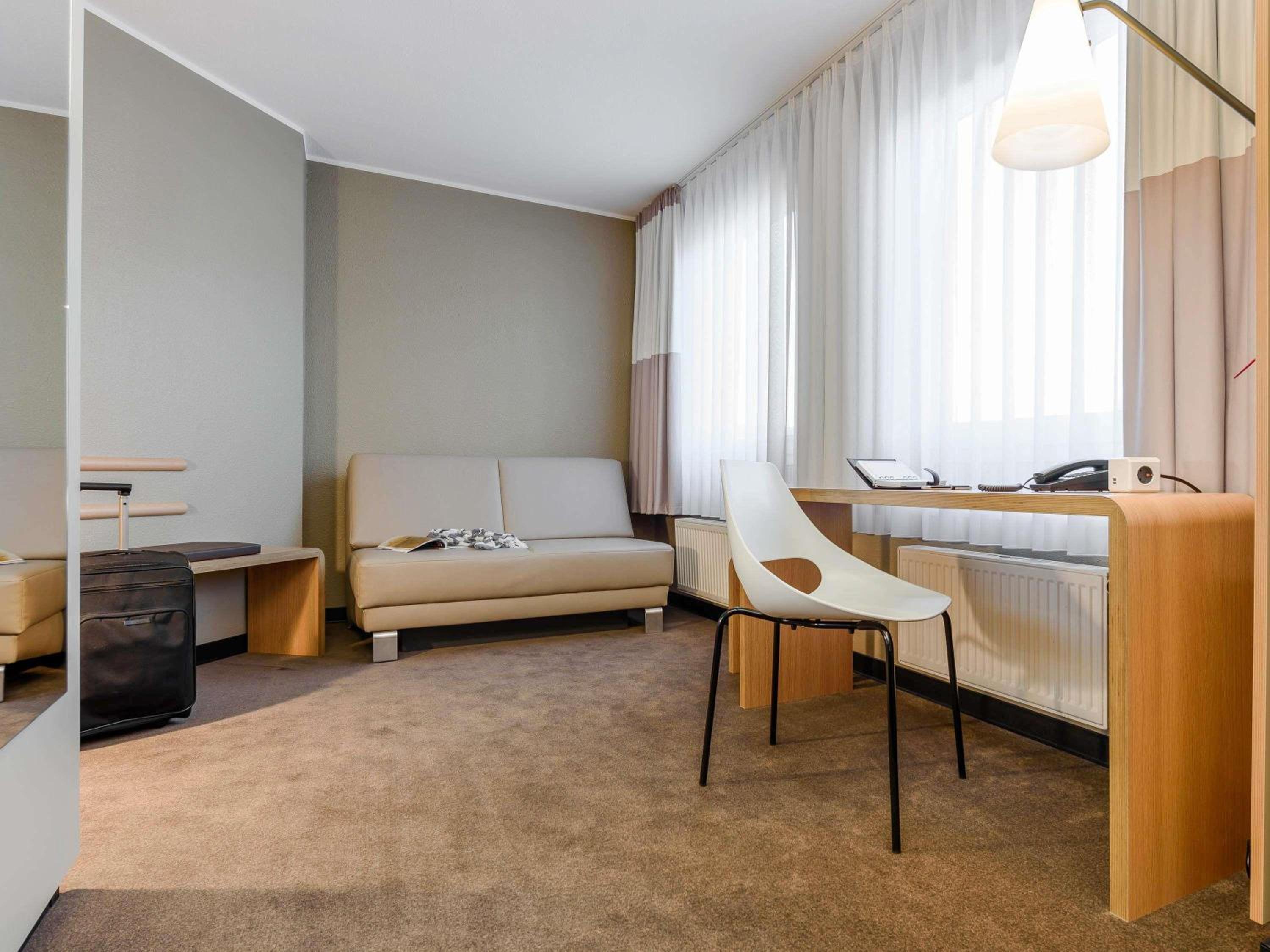 Superior Riverside Room - Wheelchair Accessible - Photo 4
