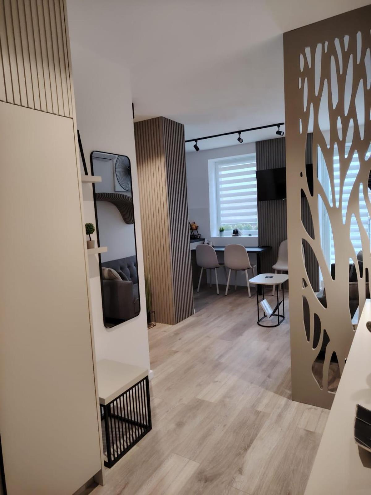 One-Bedroom Apartment with Terrace