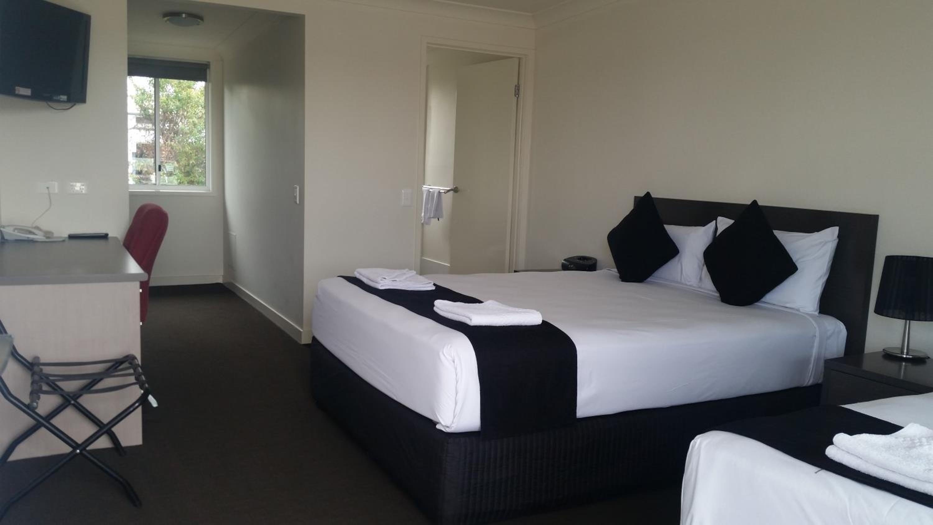 Deluxe Twin Room photo 2