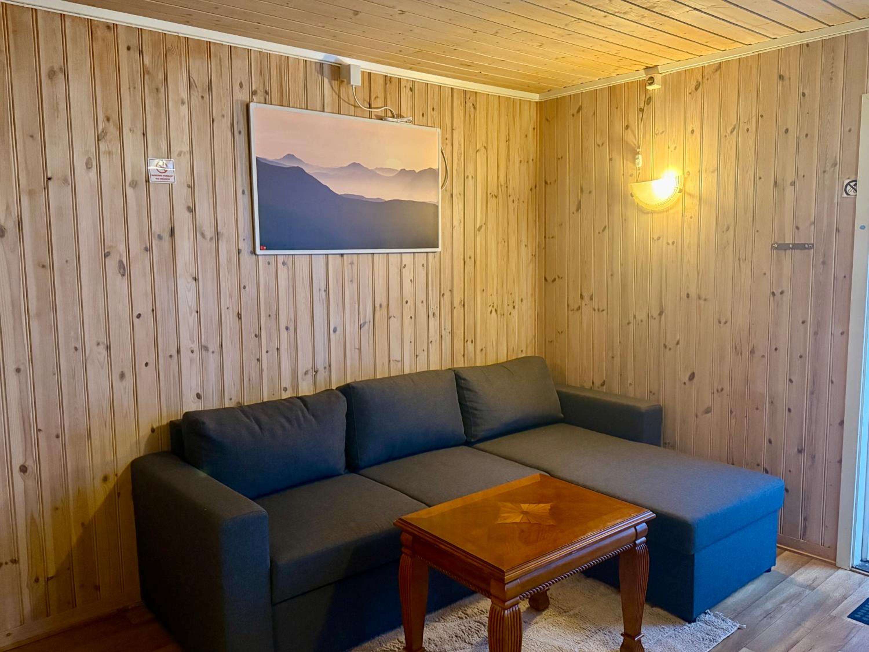 One-Bedroom House photo 3
