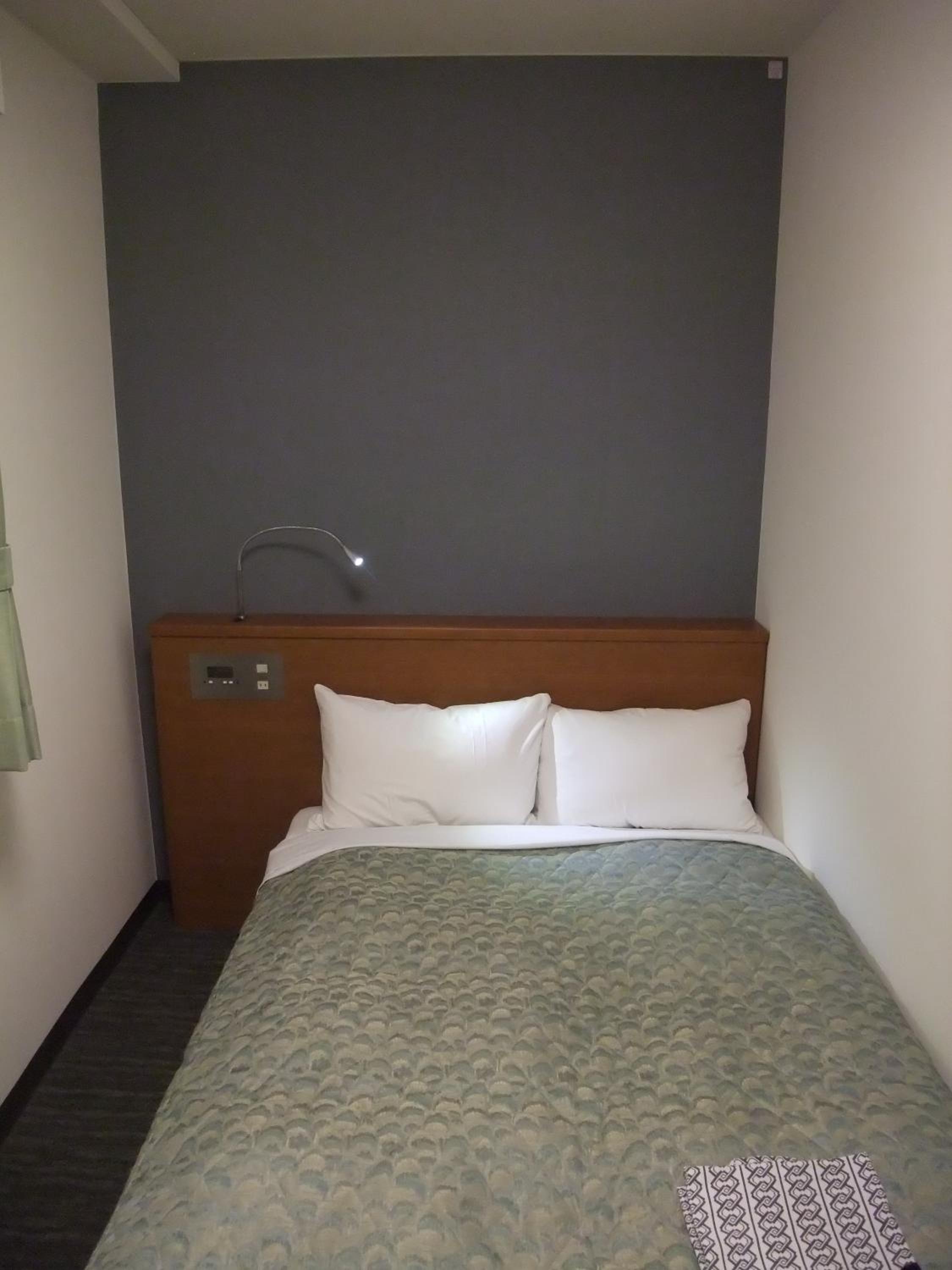 Double Room with Small Double Bed C - Non-Smoking photo 3