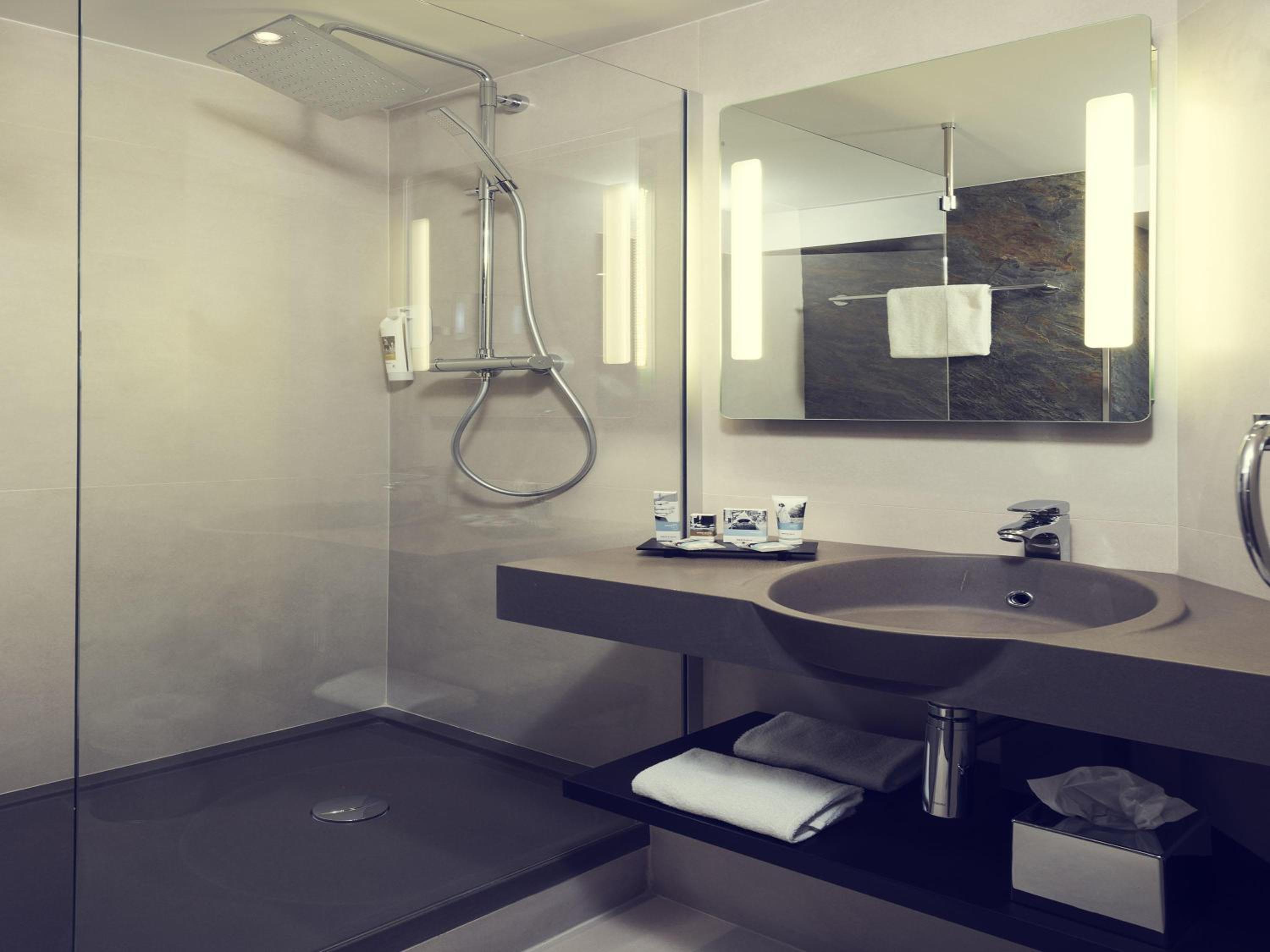 Privilege Room with Twin Beds - Photo 1