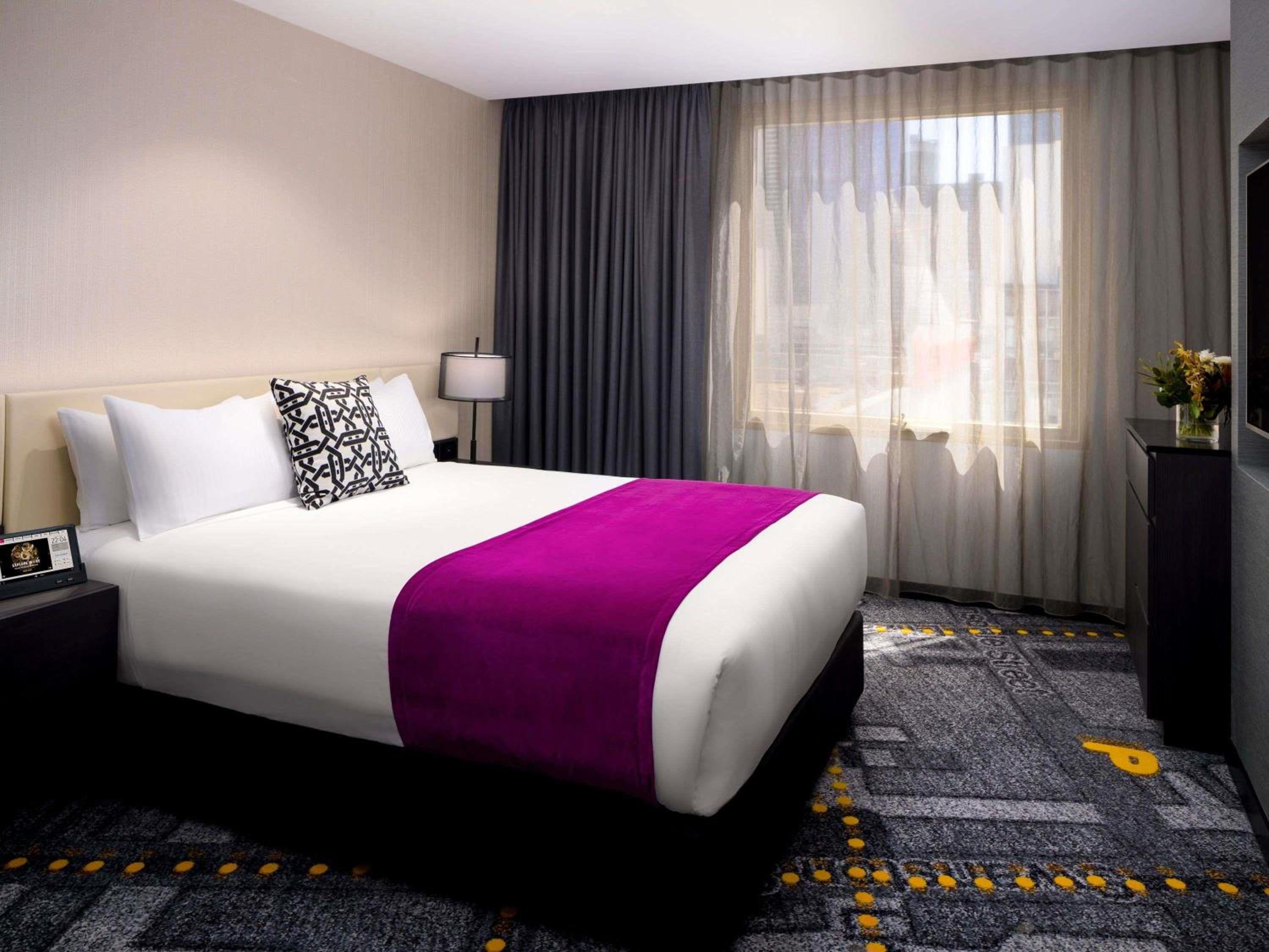 Classic Queen Room with Accessible Bathroom.