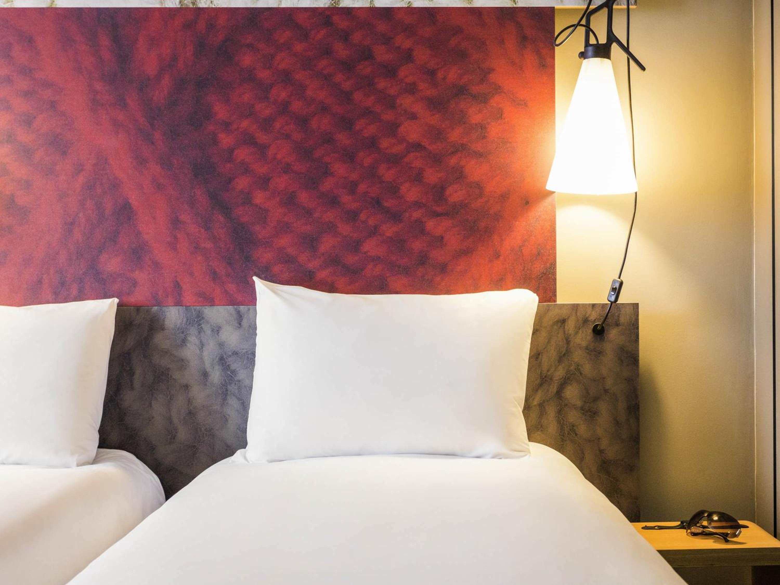 Standard Twin Room - Disability Access photo 1