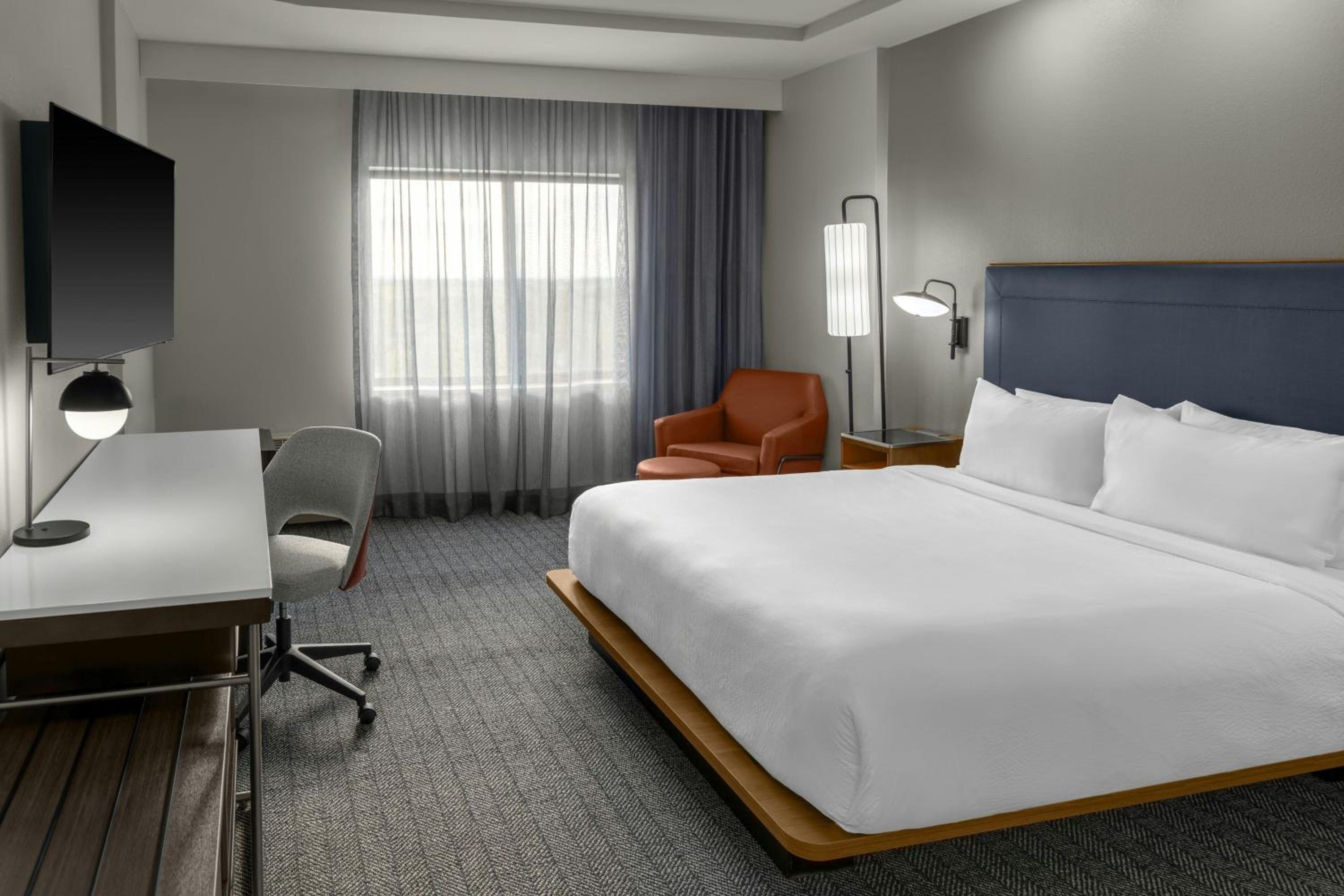 King Room with Sofa Bed