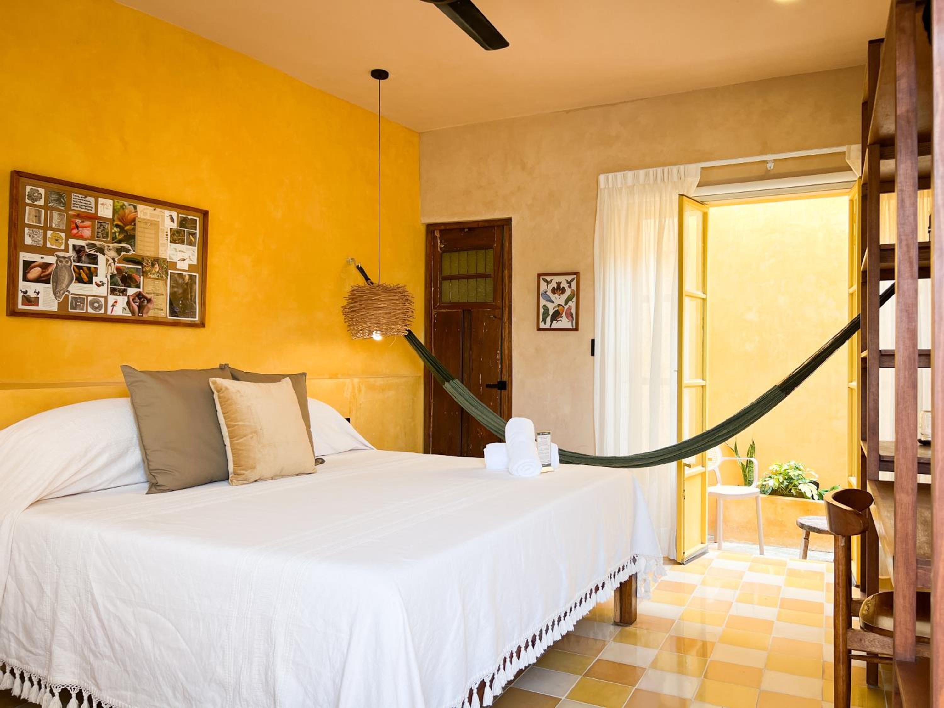 Deluxe King Room photo 3