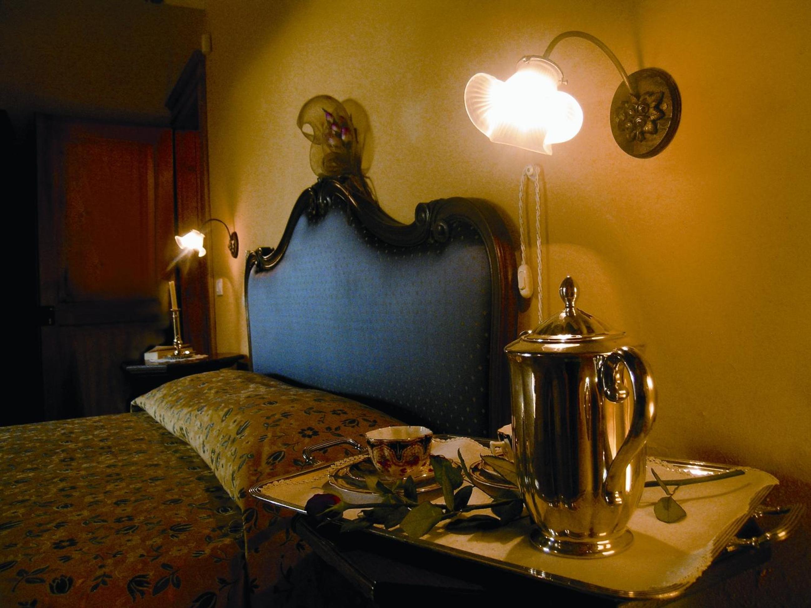 Double or Twin Room photo 3