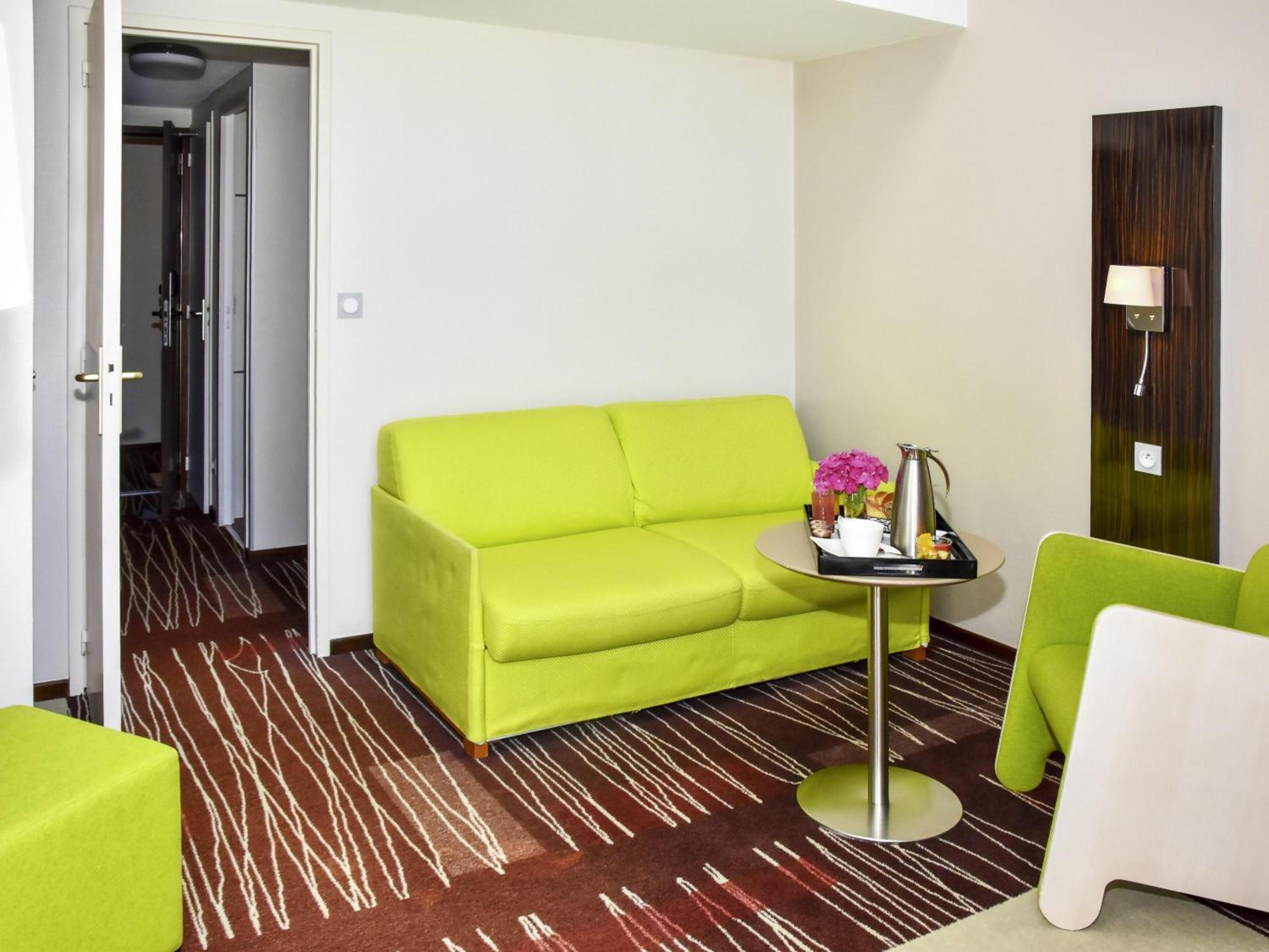 Privilege Duplex Suite with Sofa - Ocean View photo 2